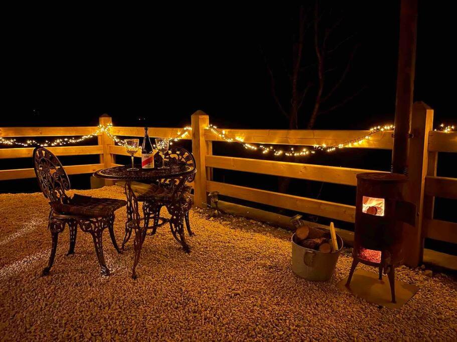 Letterkenny Vacations - Luxury Log Cabin with Private Hot Tub  Sea Views - Property Image 9