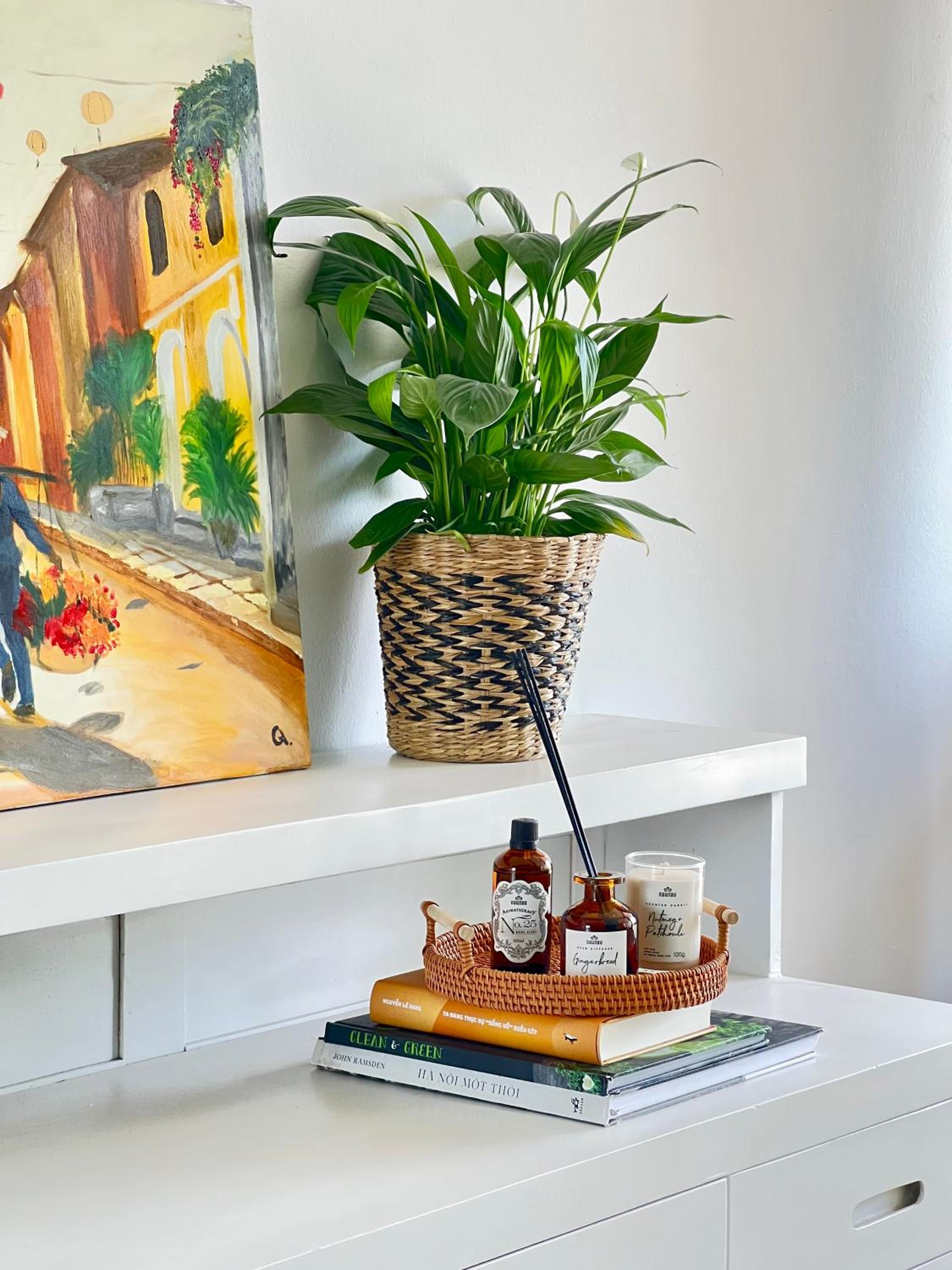 Terra Homestay - Big Balcony with elevator - 150m to Hoan Kiem Lake