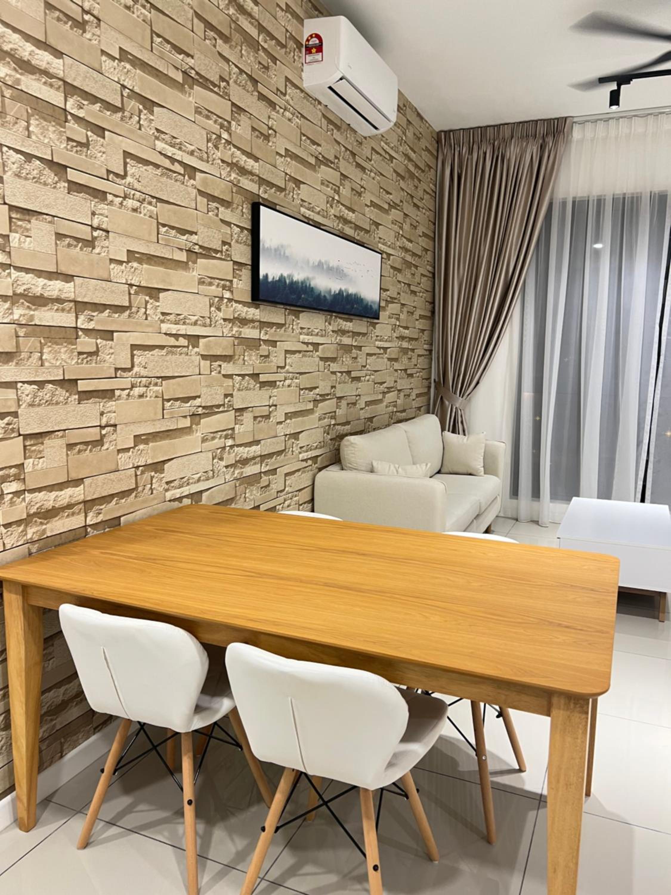 MuciHOME Clio 3R2B, Putrajaya Condo Near to IOI City Mall, Alamanda, Hospital Serdang, KRU Wetland Studio KRU- Non Smoking Home for Malaysia, Singapore & B photo 1