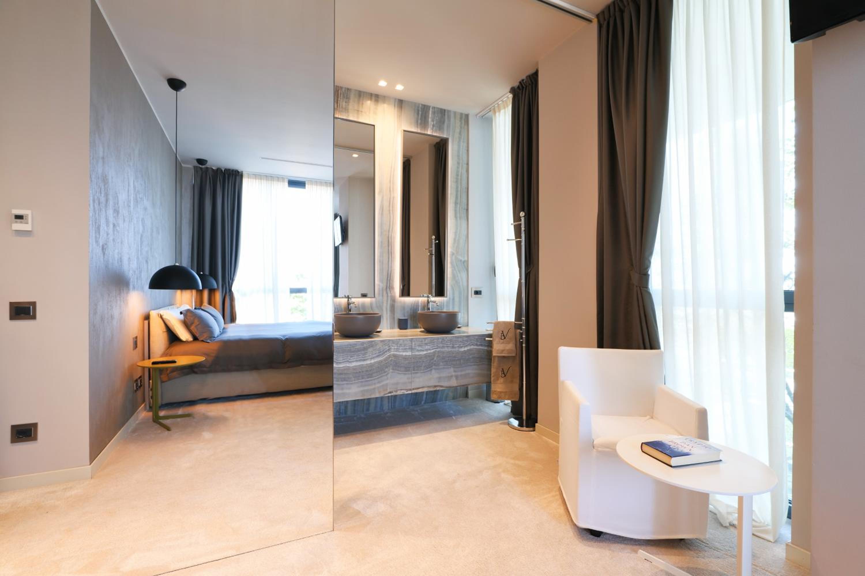Luxury Suite in Bosco Verticale Milano Isola