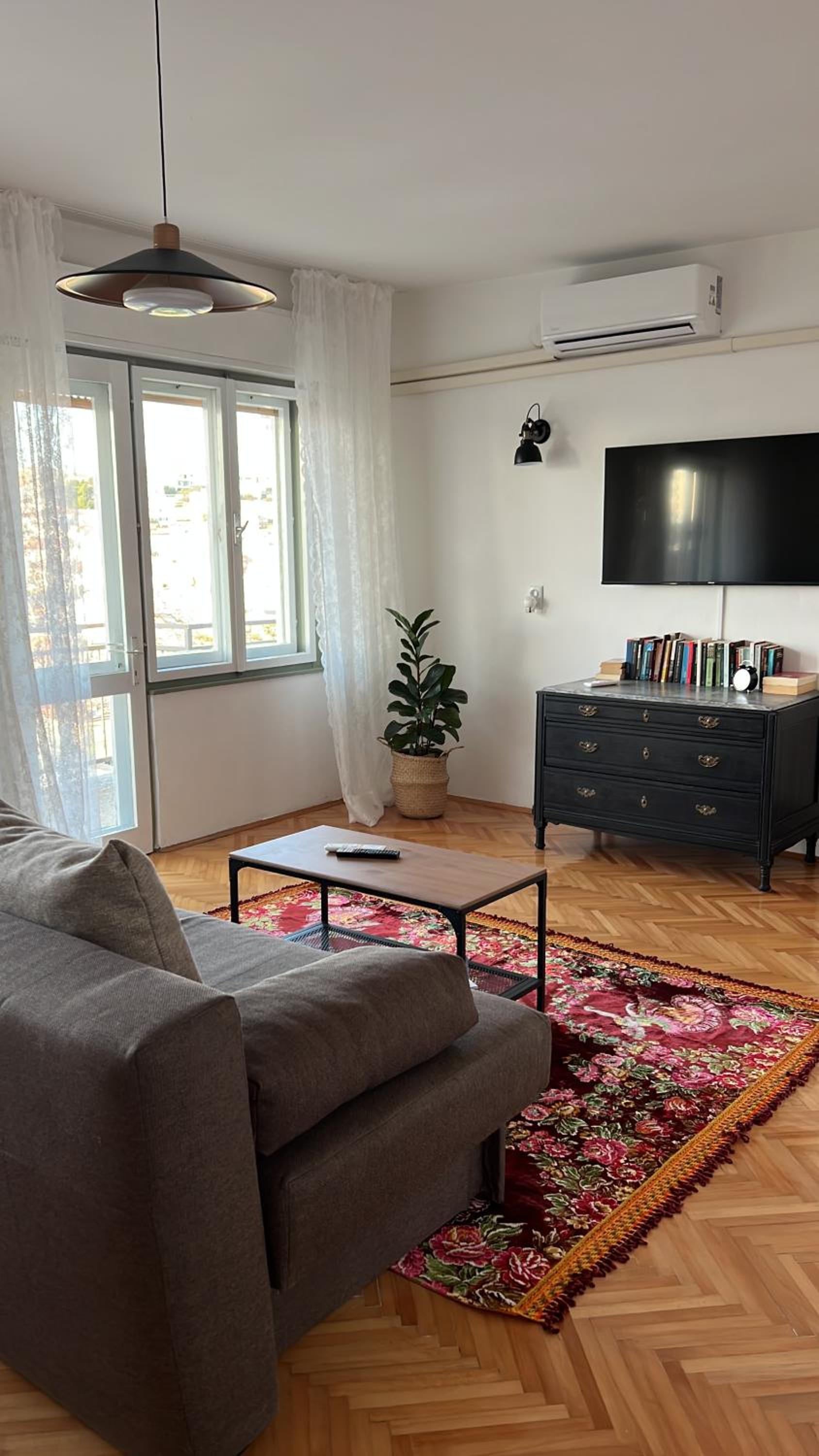 Alaburic rooms & apartment