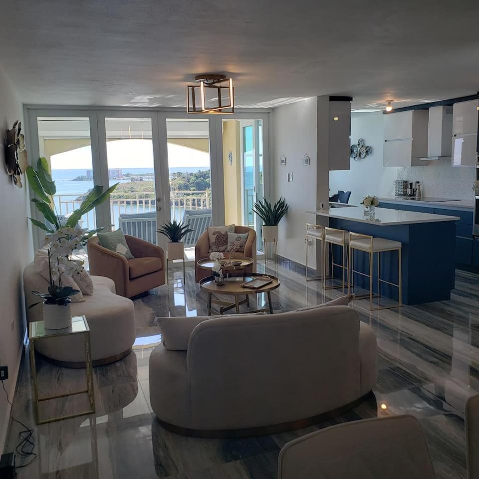 Boricua Realty VIP Luxury Ocean Front Penthouse 3 Bedrooms 3 Bathrooms 2 Levels view 2