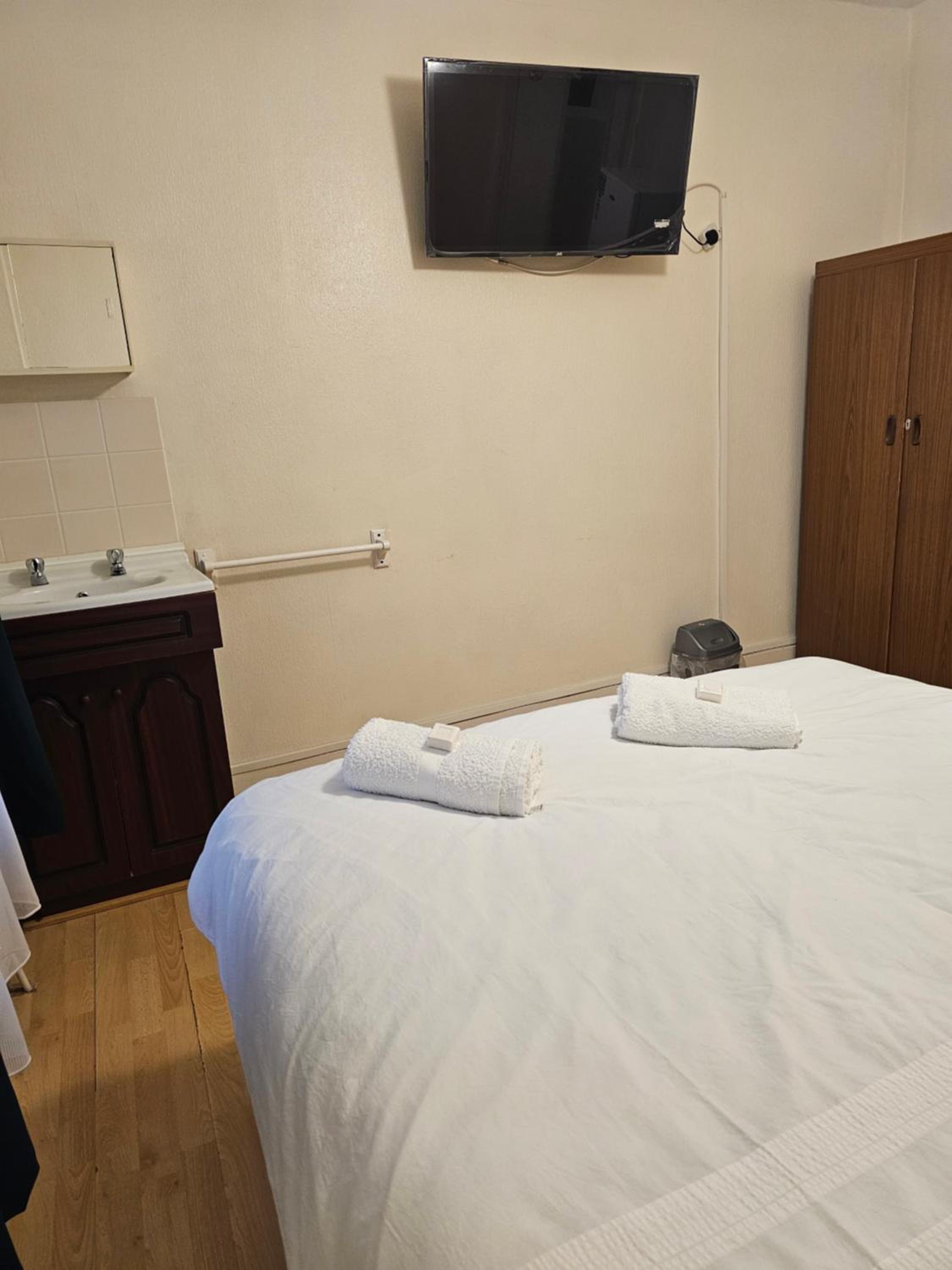 Bruce Rooms