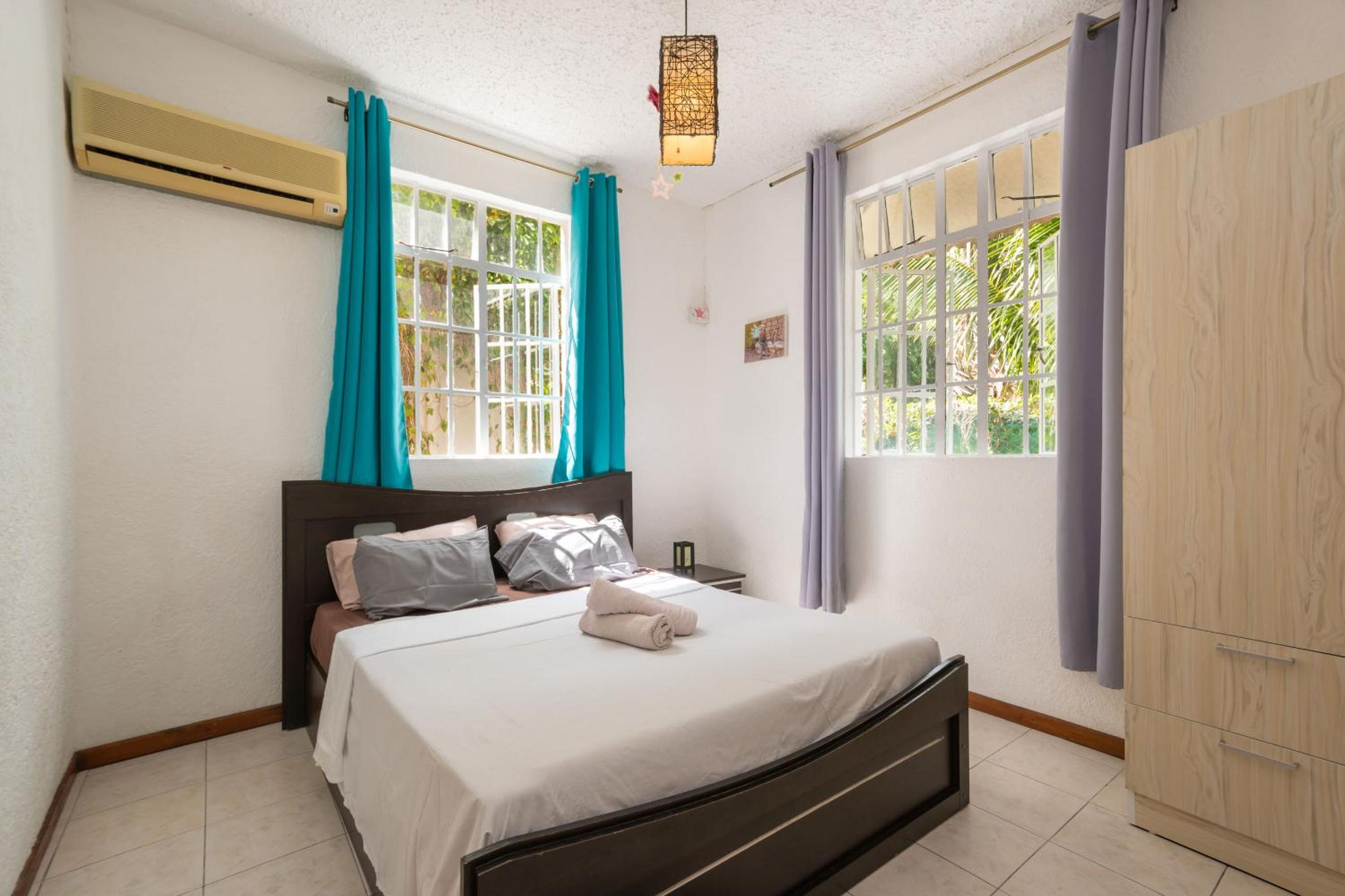Twakila Sunset Suites