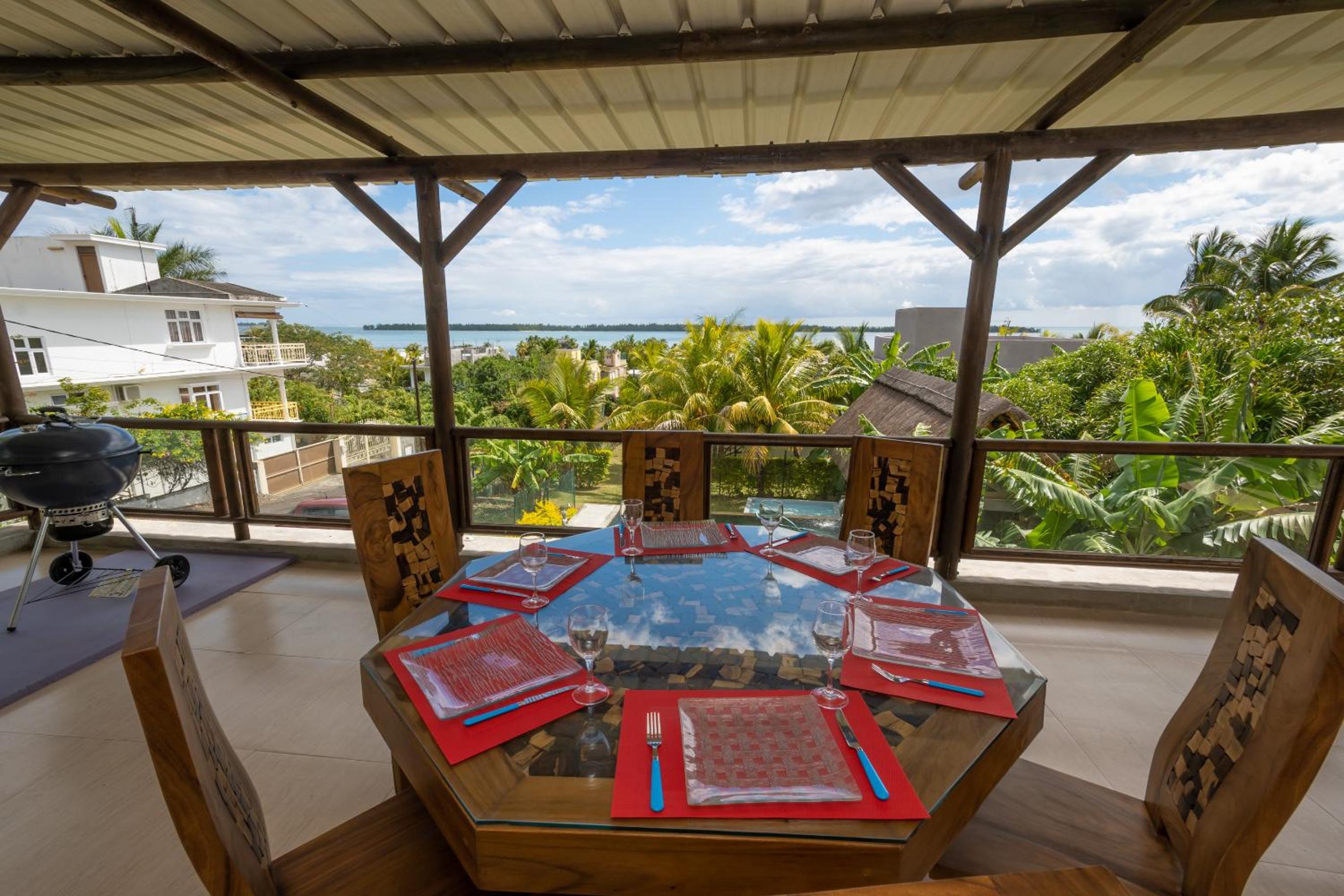 Twakila Sunset Suites