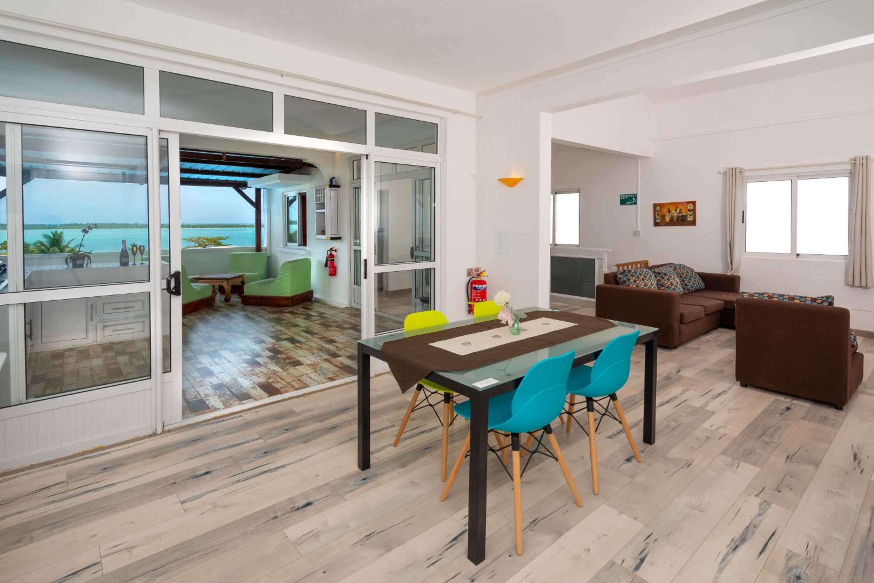 Twakila Sunset Suites