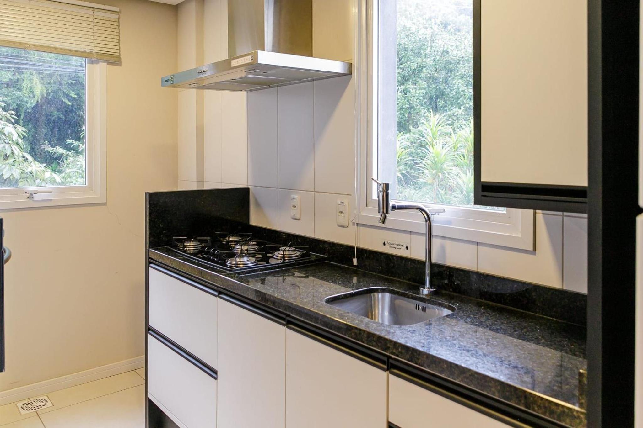 Complete and Comfortable Apartment in Gramado