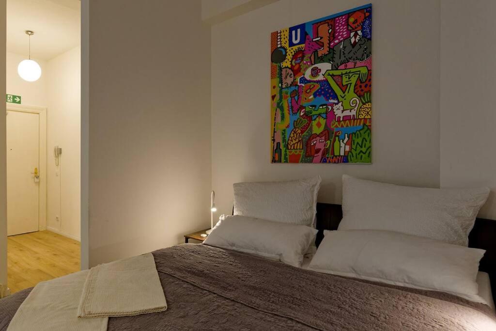 Wohnung 2 neben Warschauer Platz und Spree