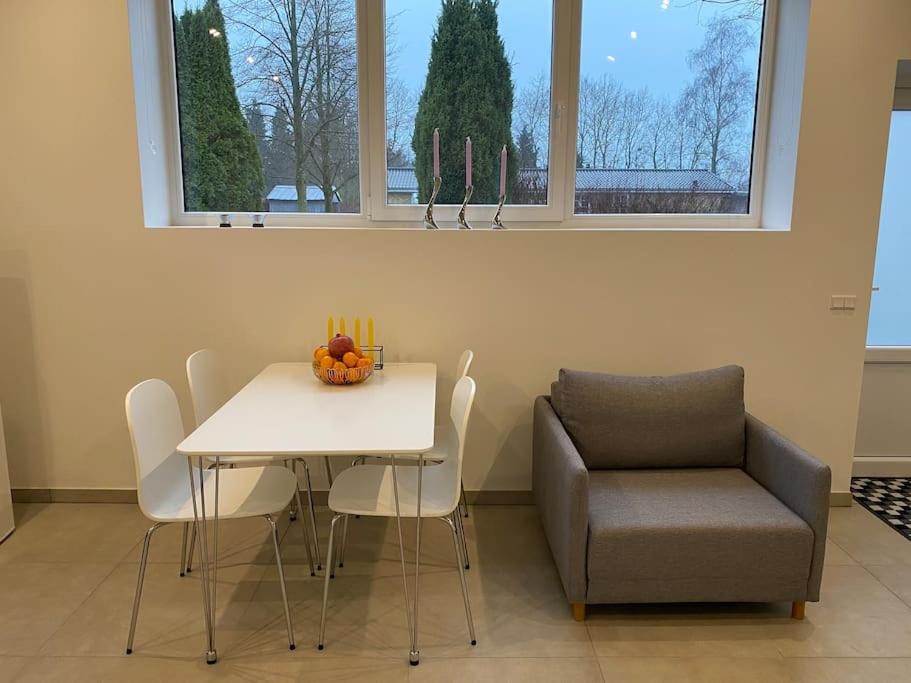 Small Rica house in the center in Billund view 4