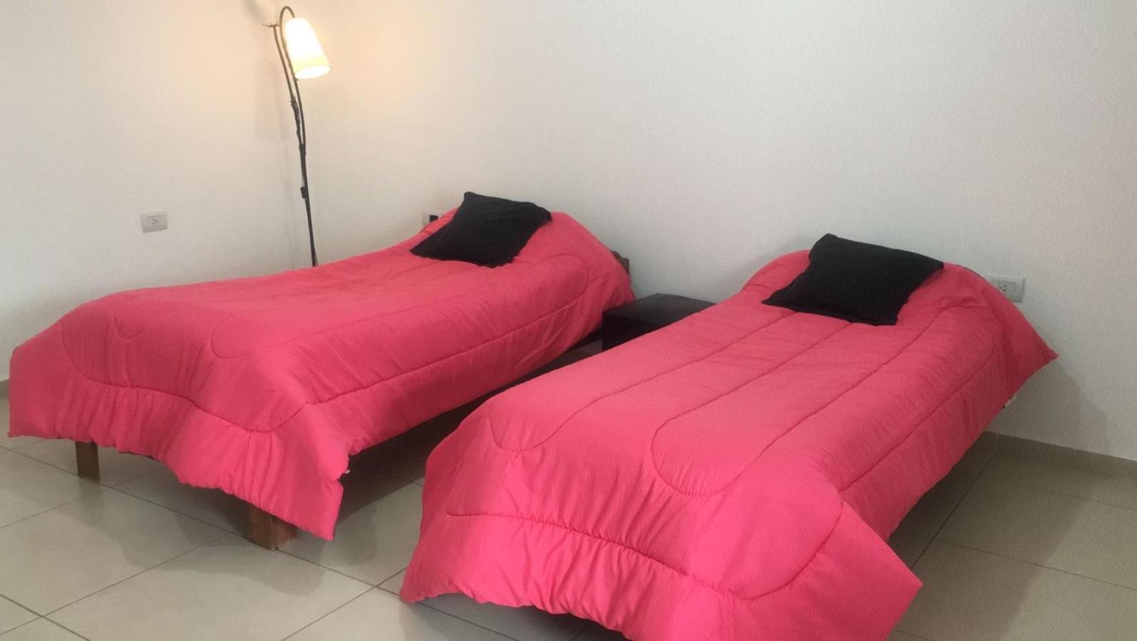 Departamento centrico monoambiente 1er piso nuevo sencillo Av Belgrano D5