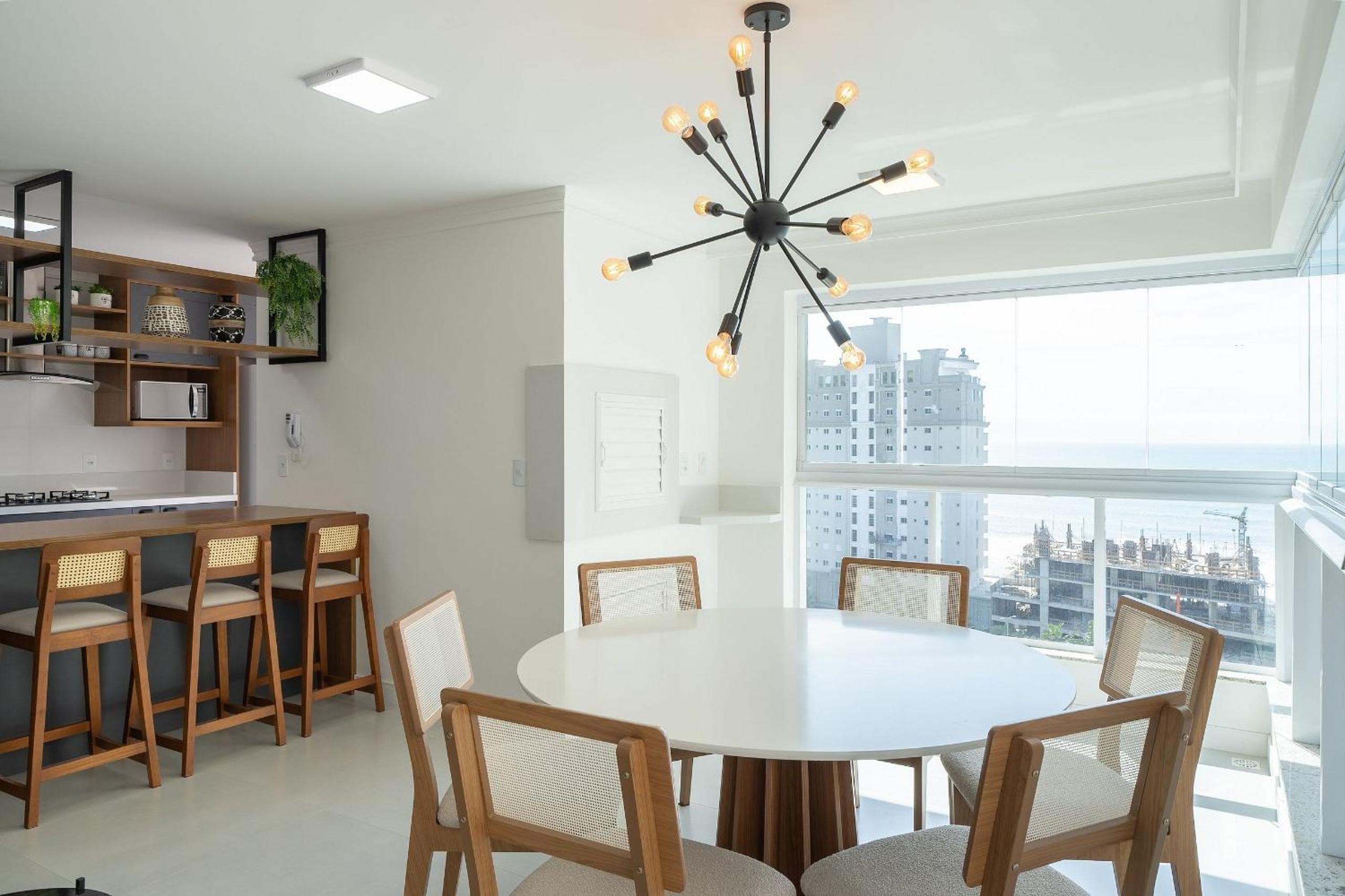 2BR seaview apt near Itapema beach – SEM501