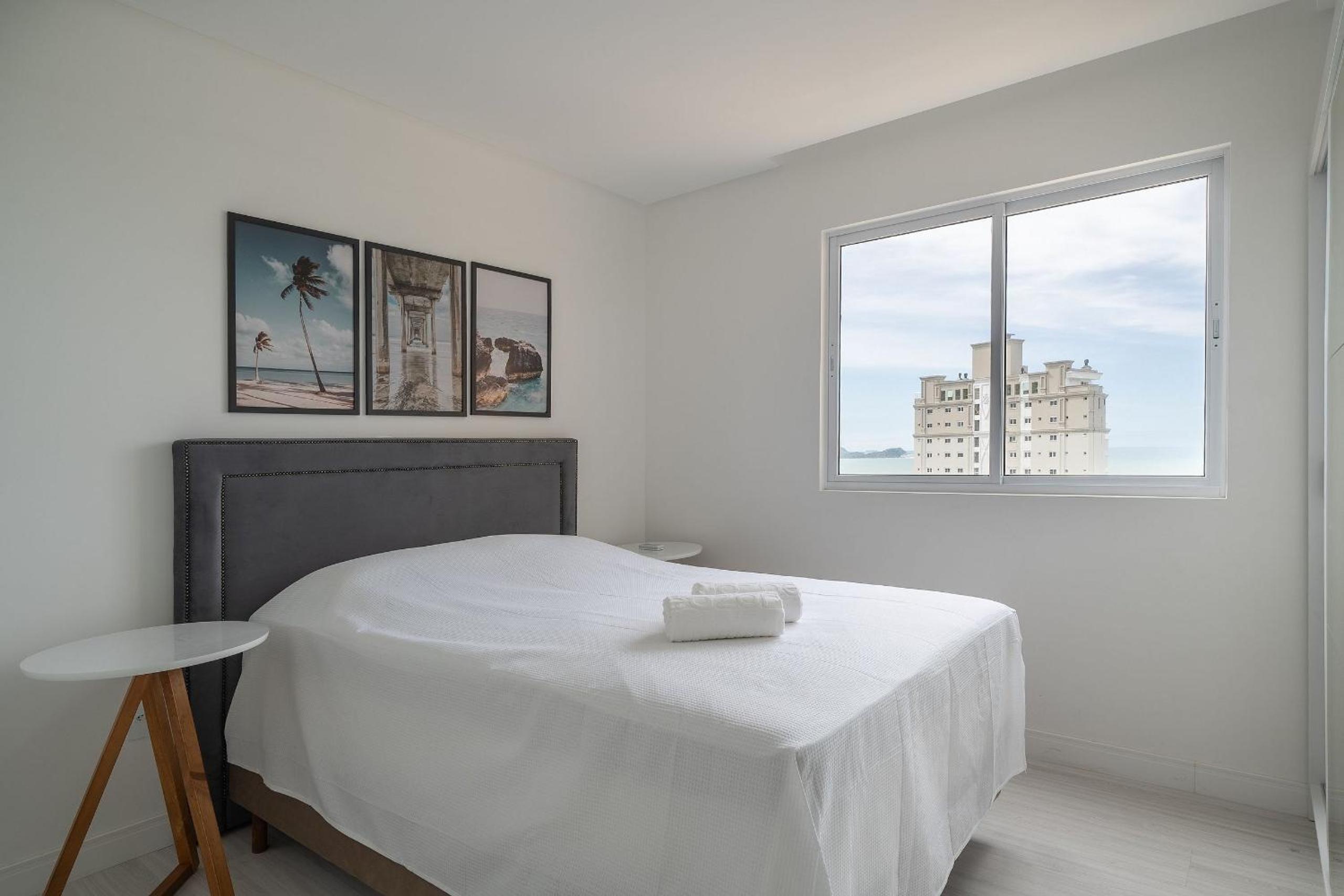 2BR seaview apt near Itapema beach – SEM501
