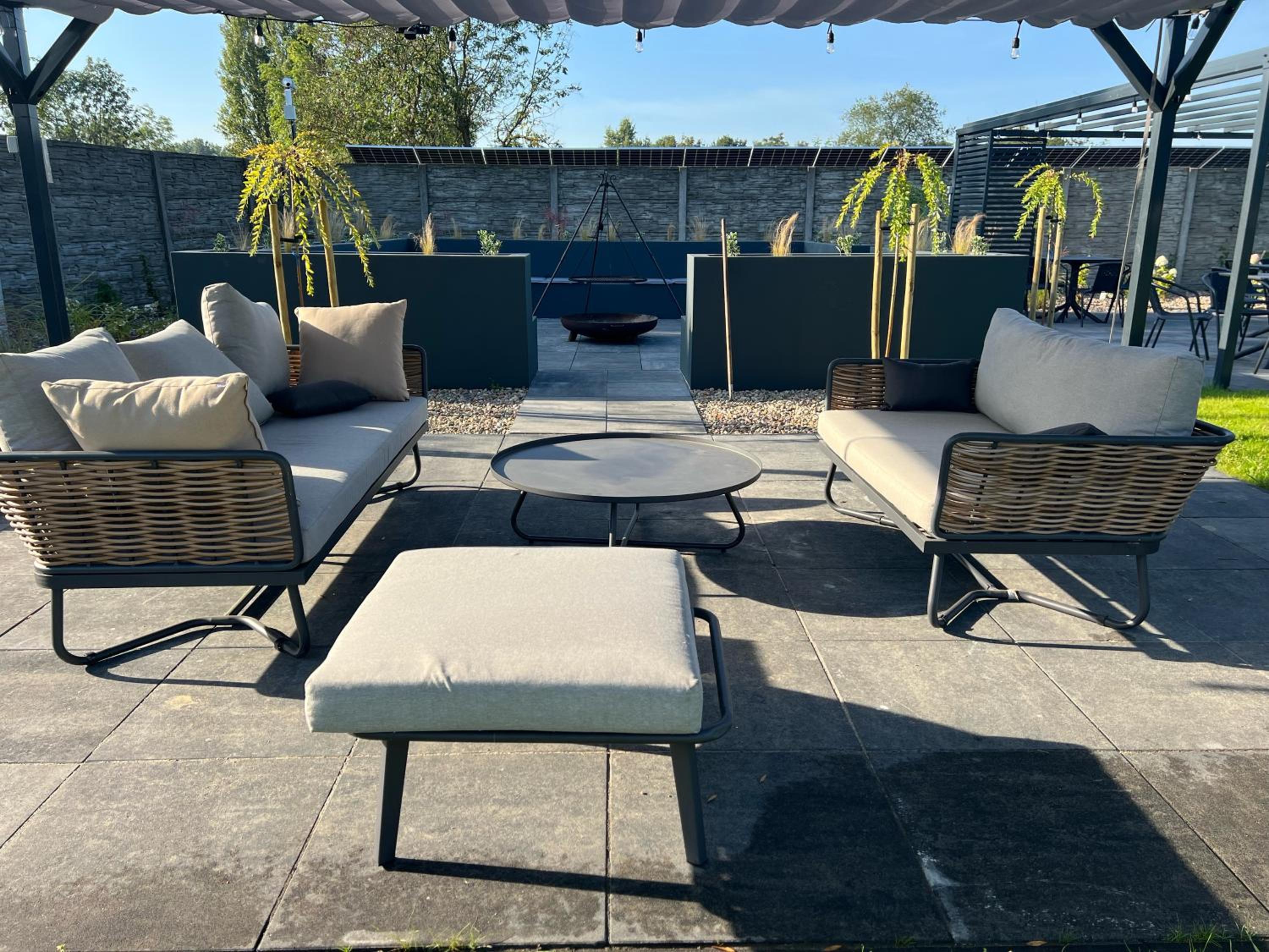 outdoor BBQ area