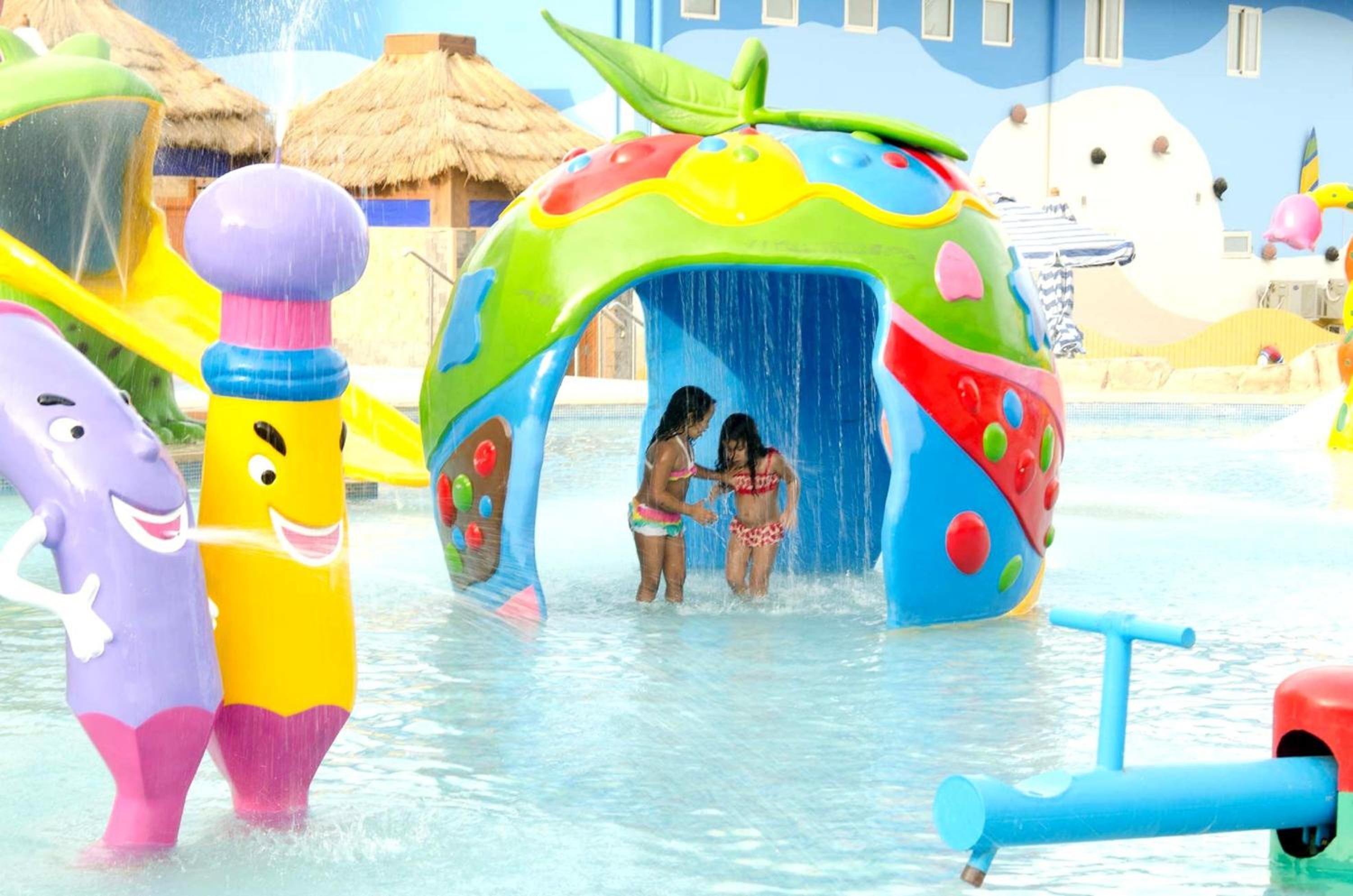 Swiss Inn Teda Hotel & Aqua Park view 2