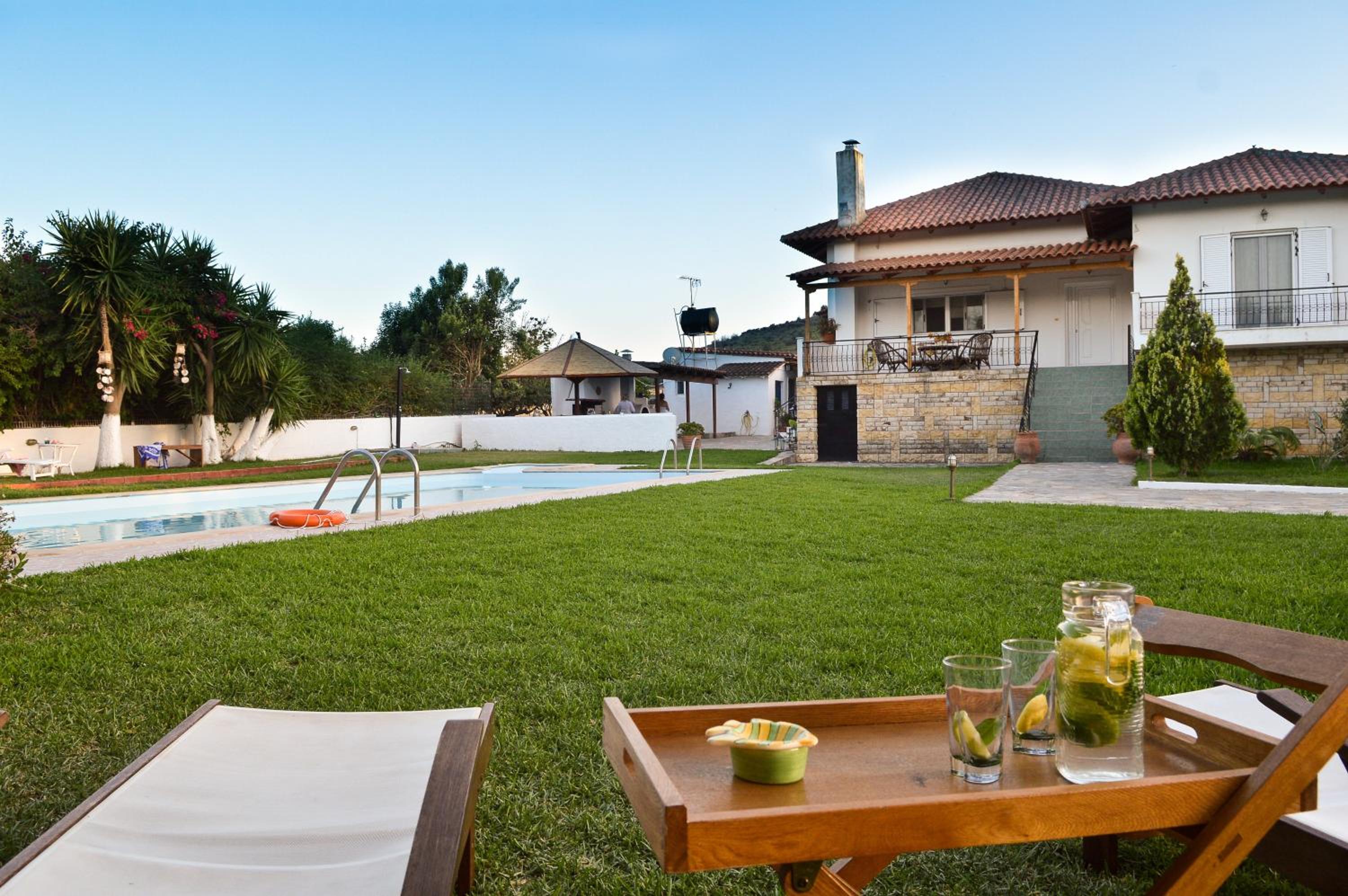 Dimeon Villa