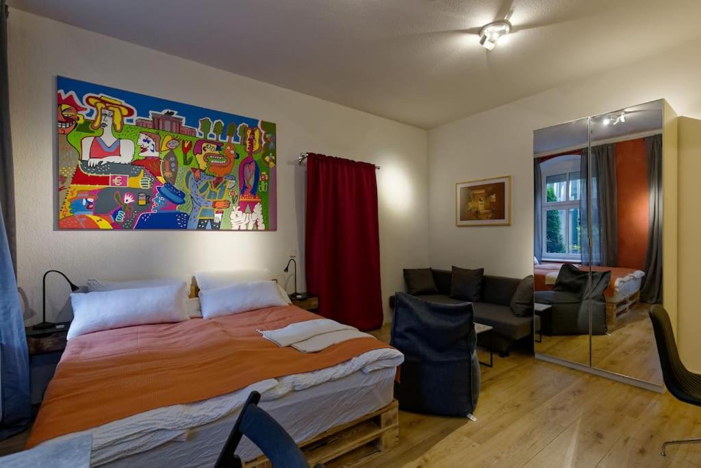 Wohnung 3 neben Warschauer Platz und Spree