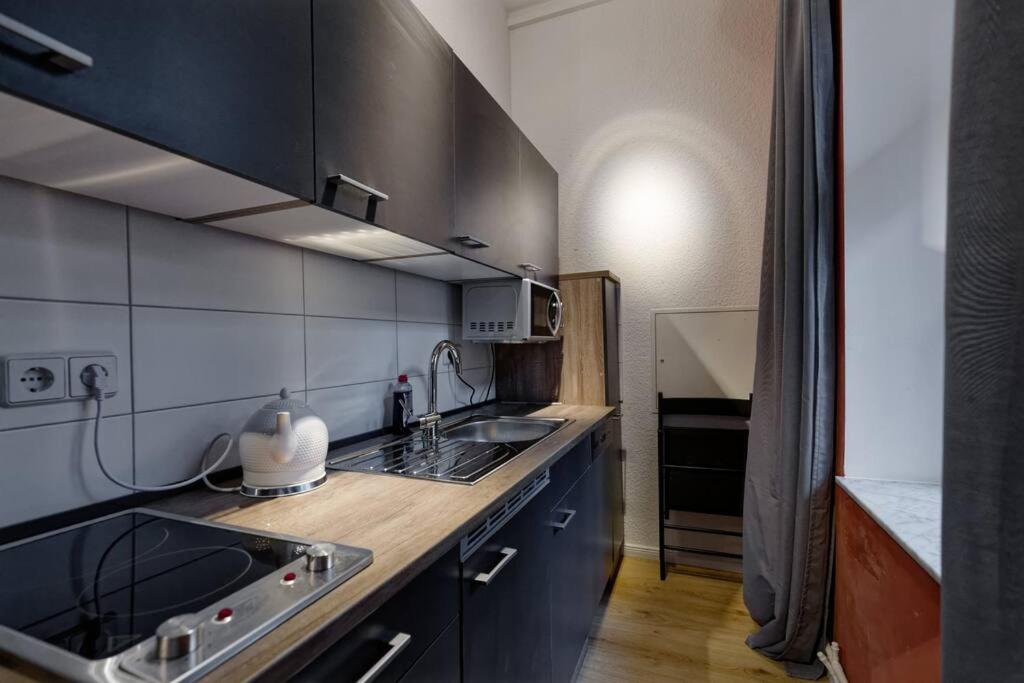 Wohnung 3 neben Warschauer Platz und Spree