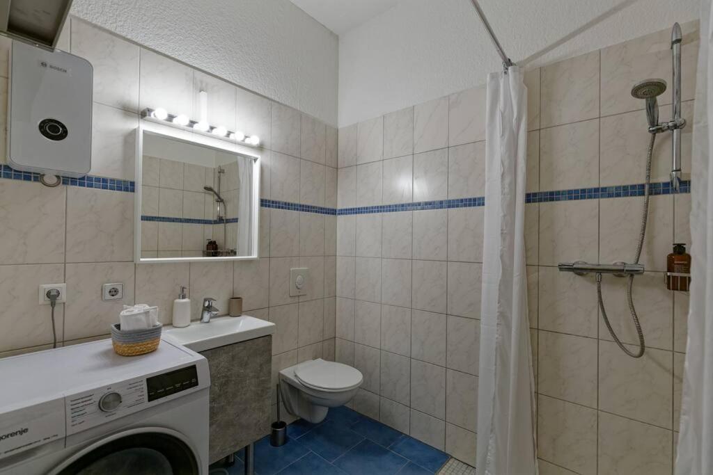 Wohnung 3 neben Warschauer Platz und Spree