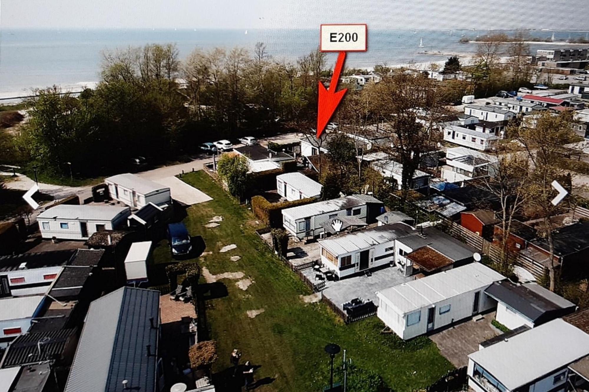 Familienfreundliches Chalet E200 in Makkum Strandnah