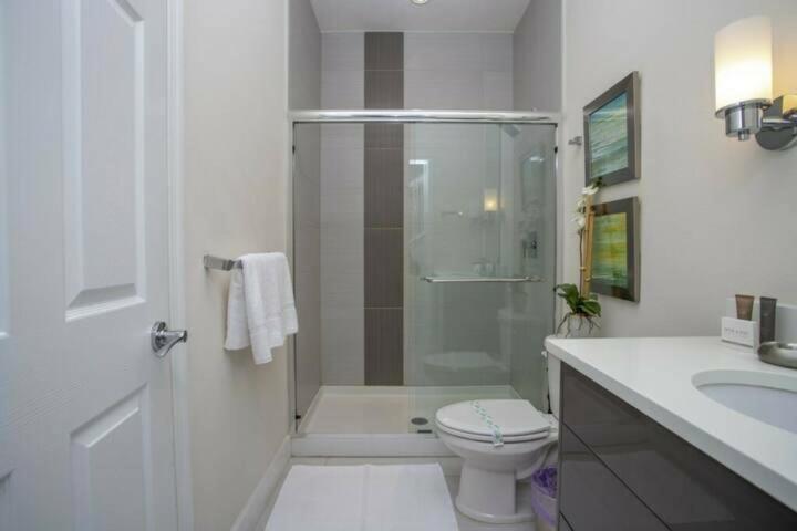 Serenity Resort 3 Bedroom Vacation Home 17419