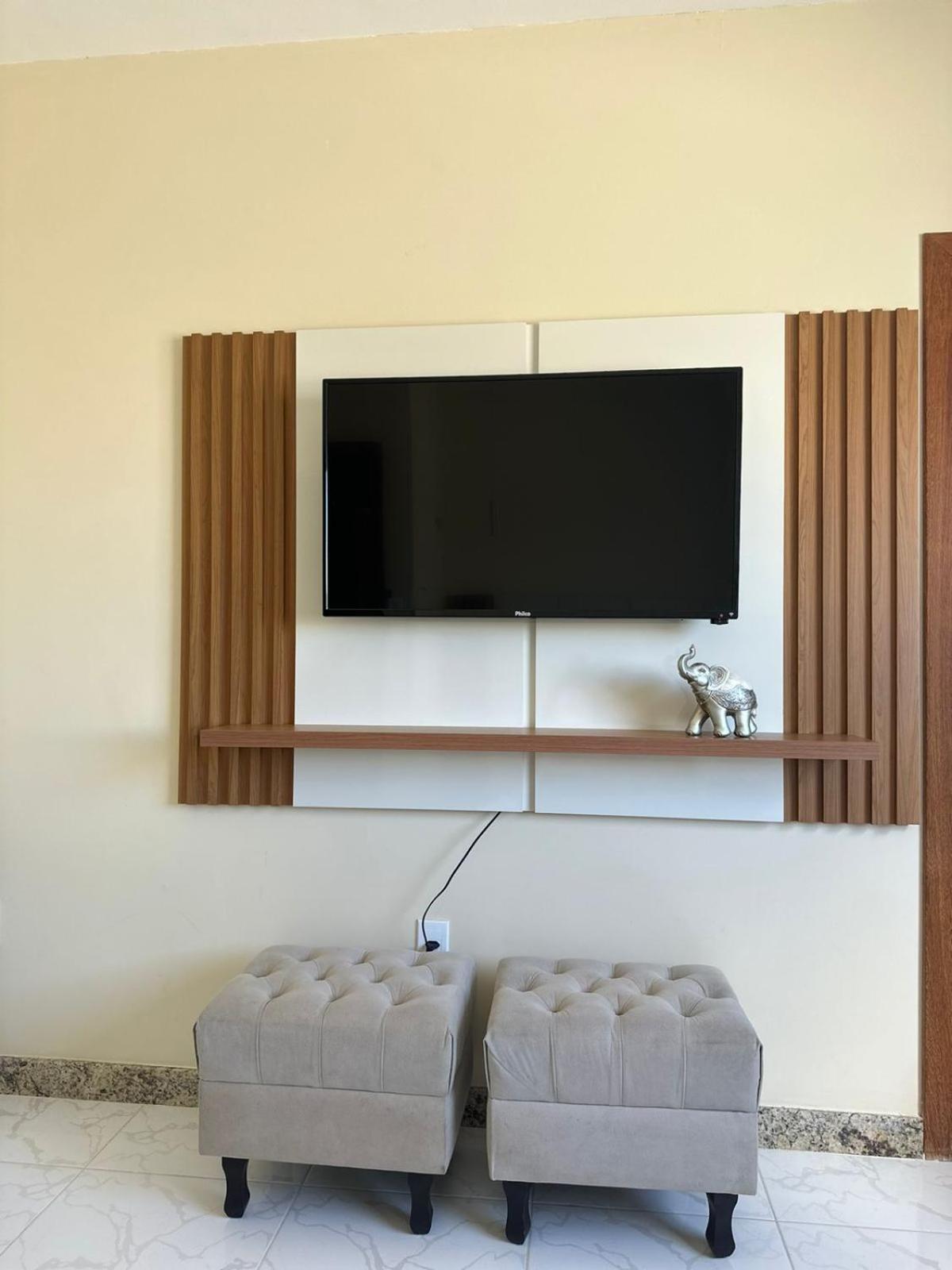 Aptos Luxo completo 2 e 3 quartos em Guriri 300 mts da praia Wi-fi grátis