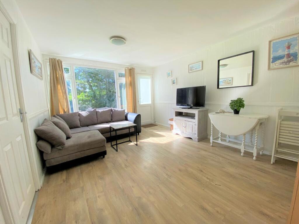 21 The Park, Penstowe Holiday Park, Kilkhampton, Bude view 2