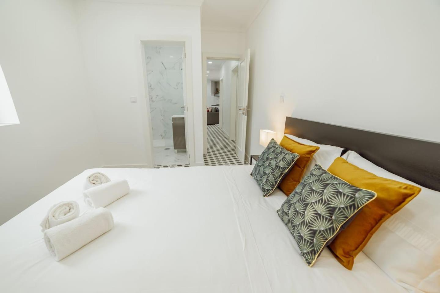 OPORTO GUEST Villa do Ribeirinho view 2