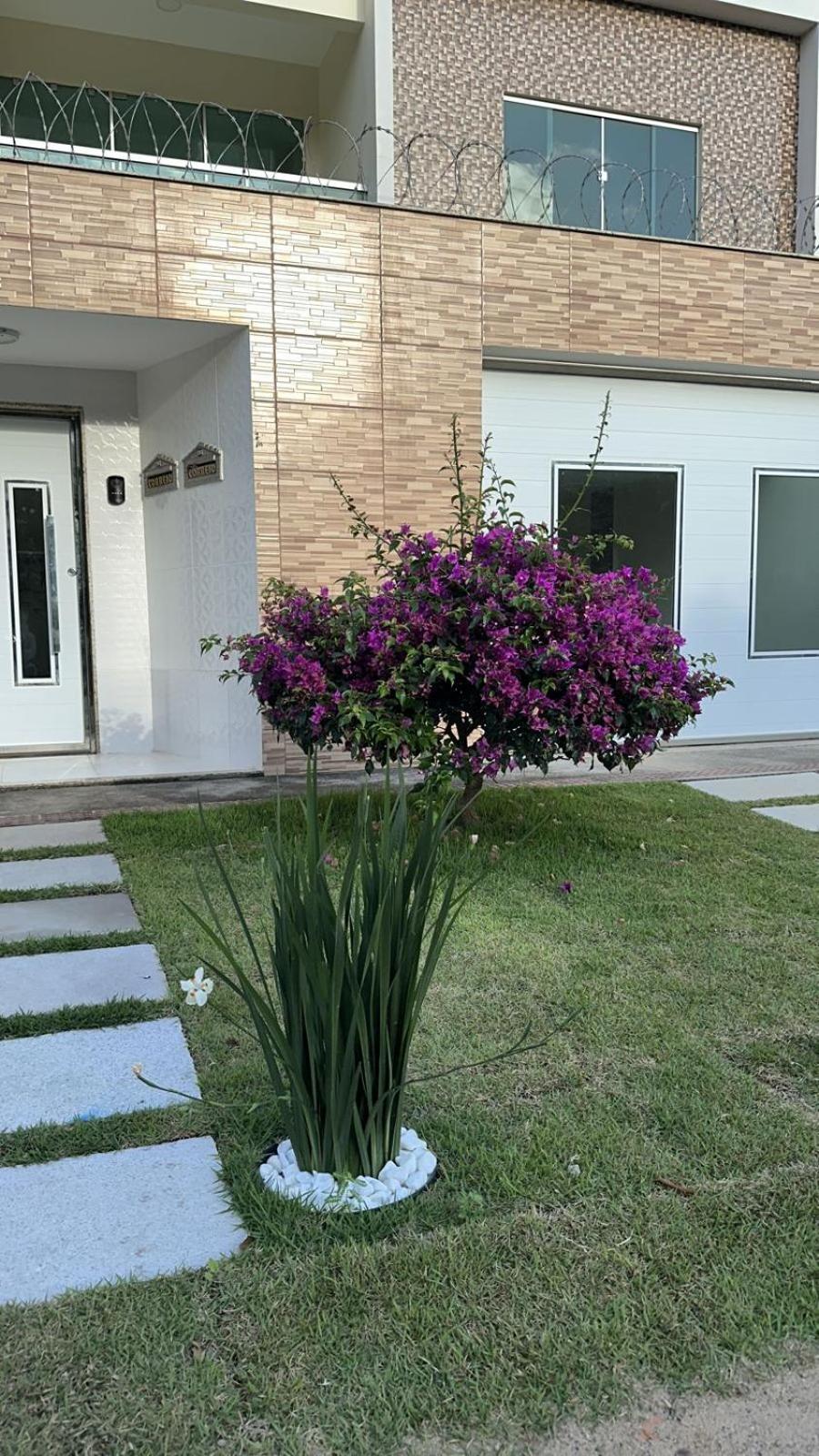 Aptos Luxo completo 2 e 3 quartos em Guriri 300 mts da praia Wi-fi grátis