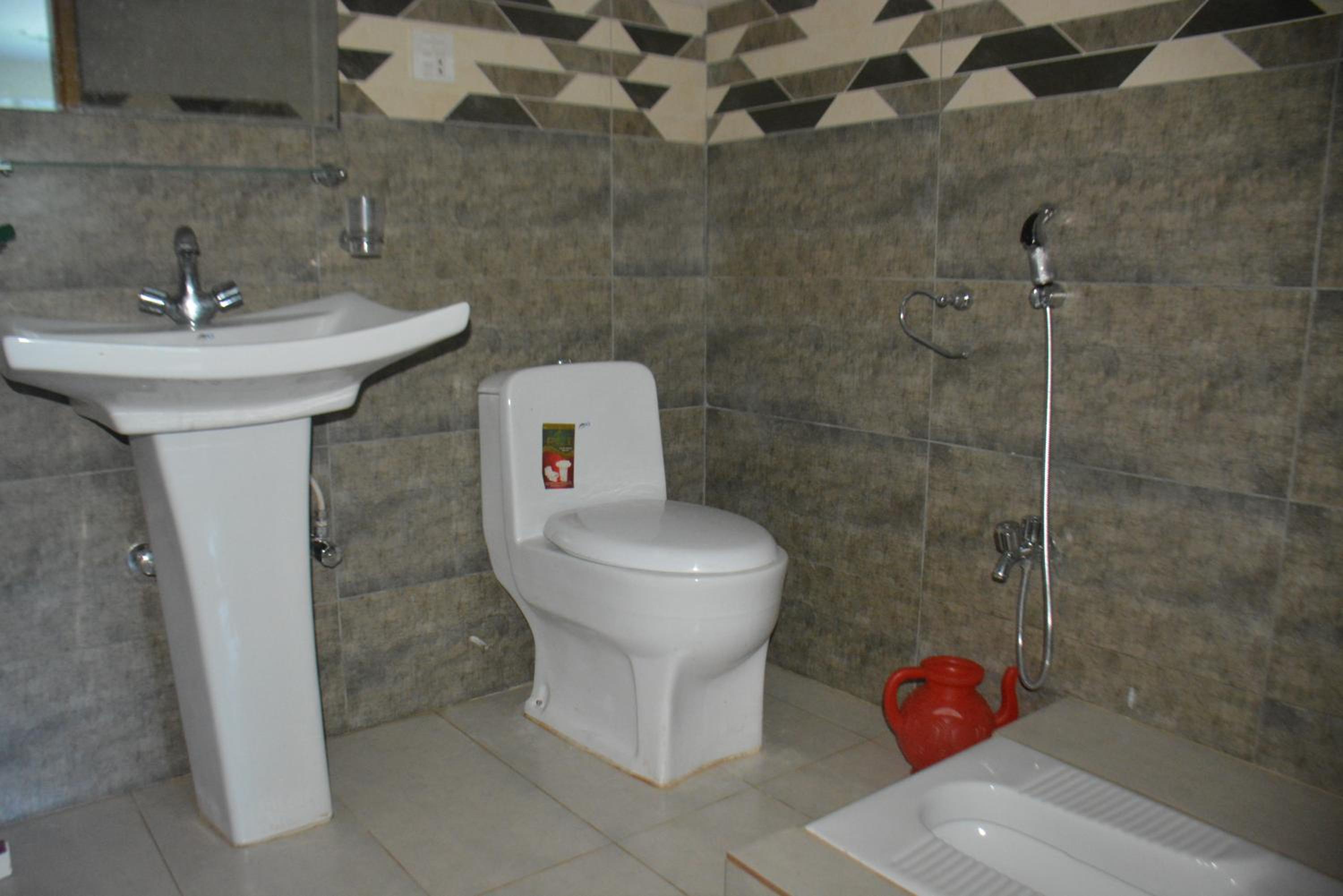 Photo 12
