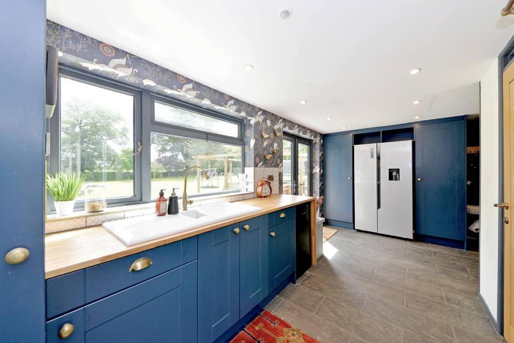 Stunning, high end country house