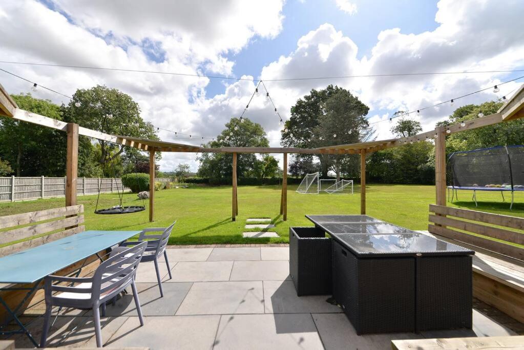 Stunning, high end country house