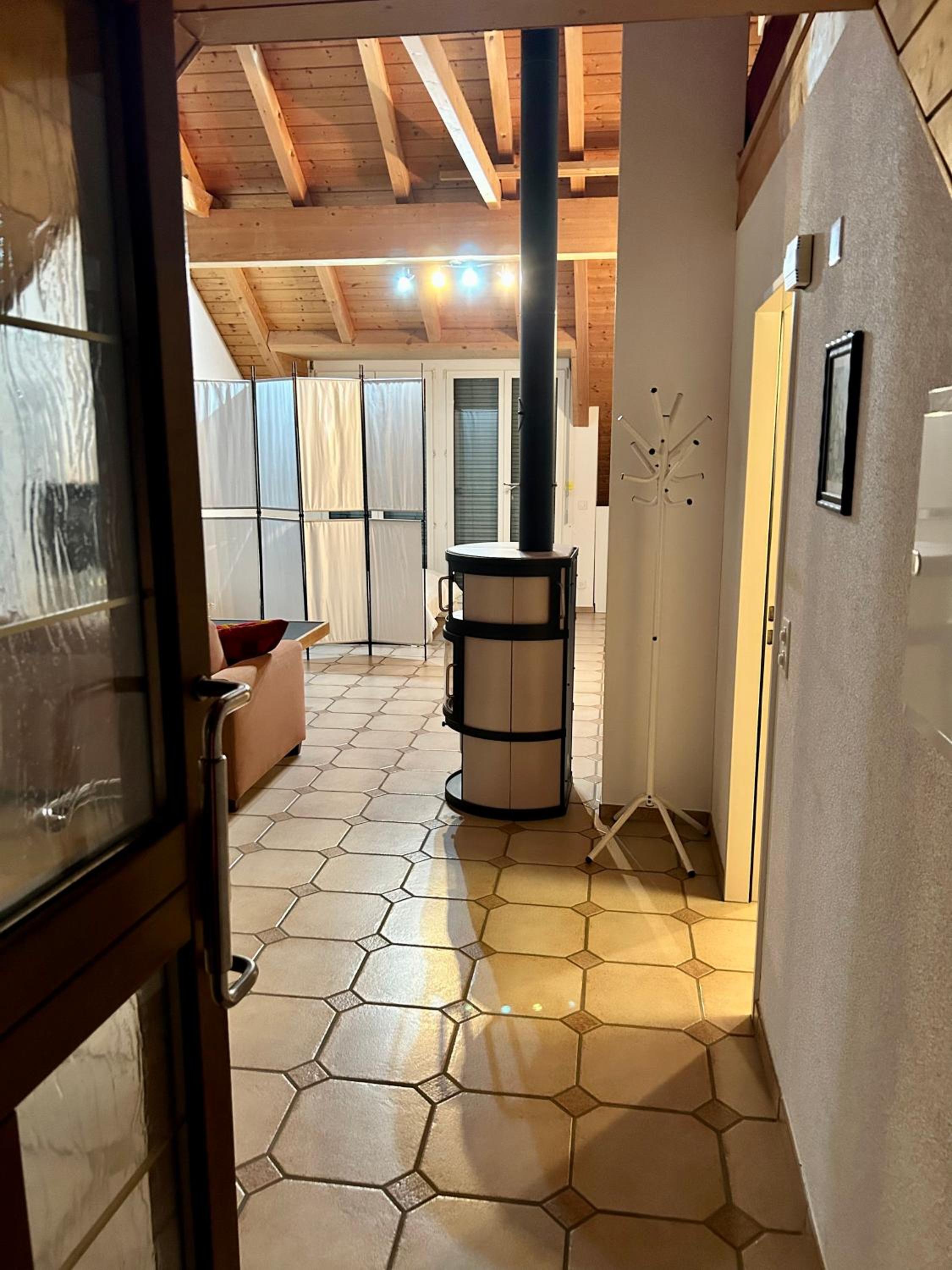 Dachwohnung in Flughafennähe