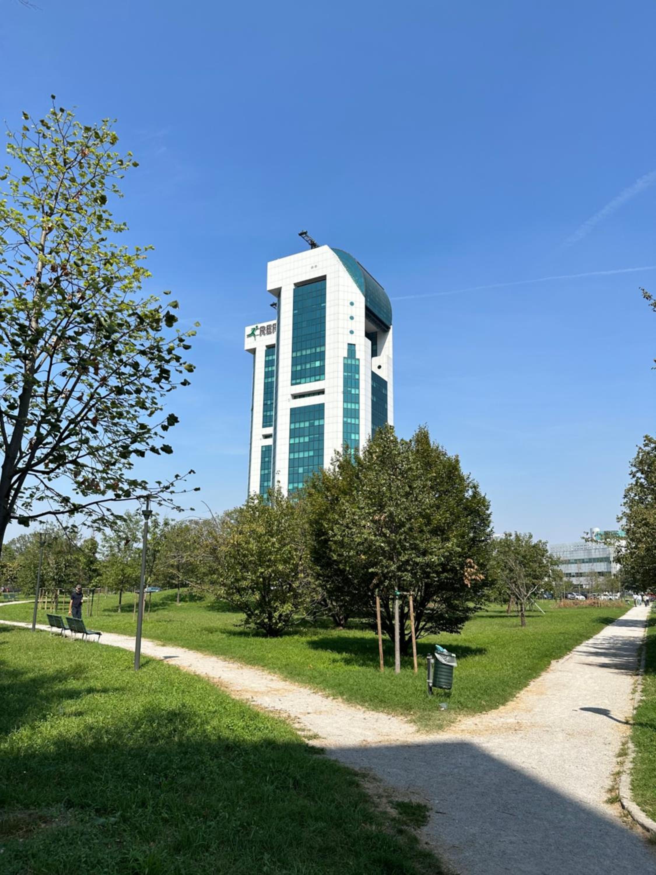 B&B Prestige Apartment - Metropolitana MM1 - Duomo San Babila Milano centro - Castello Sforzesco - Stadio San Siro - Forum Assago - Fiera Milano view 5