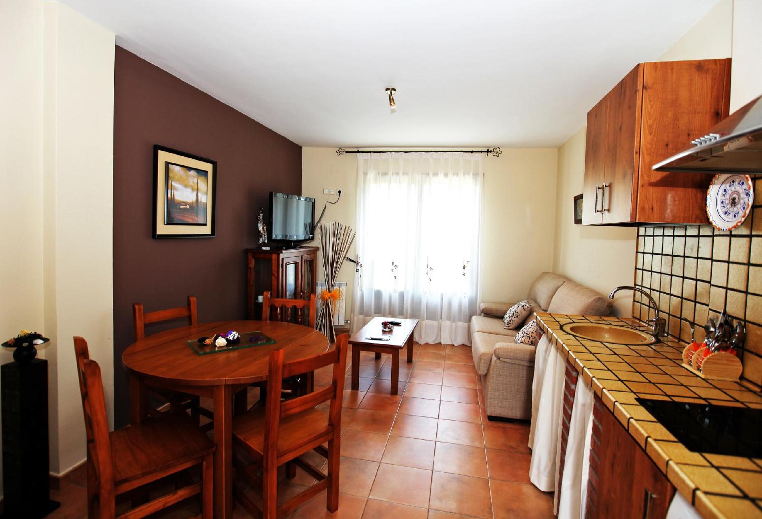Apartamentos Pirineos Ordesa view 3