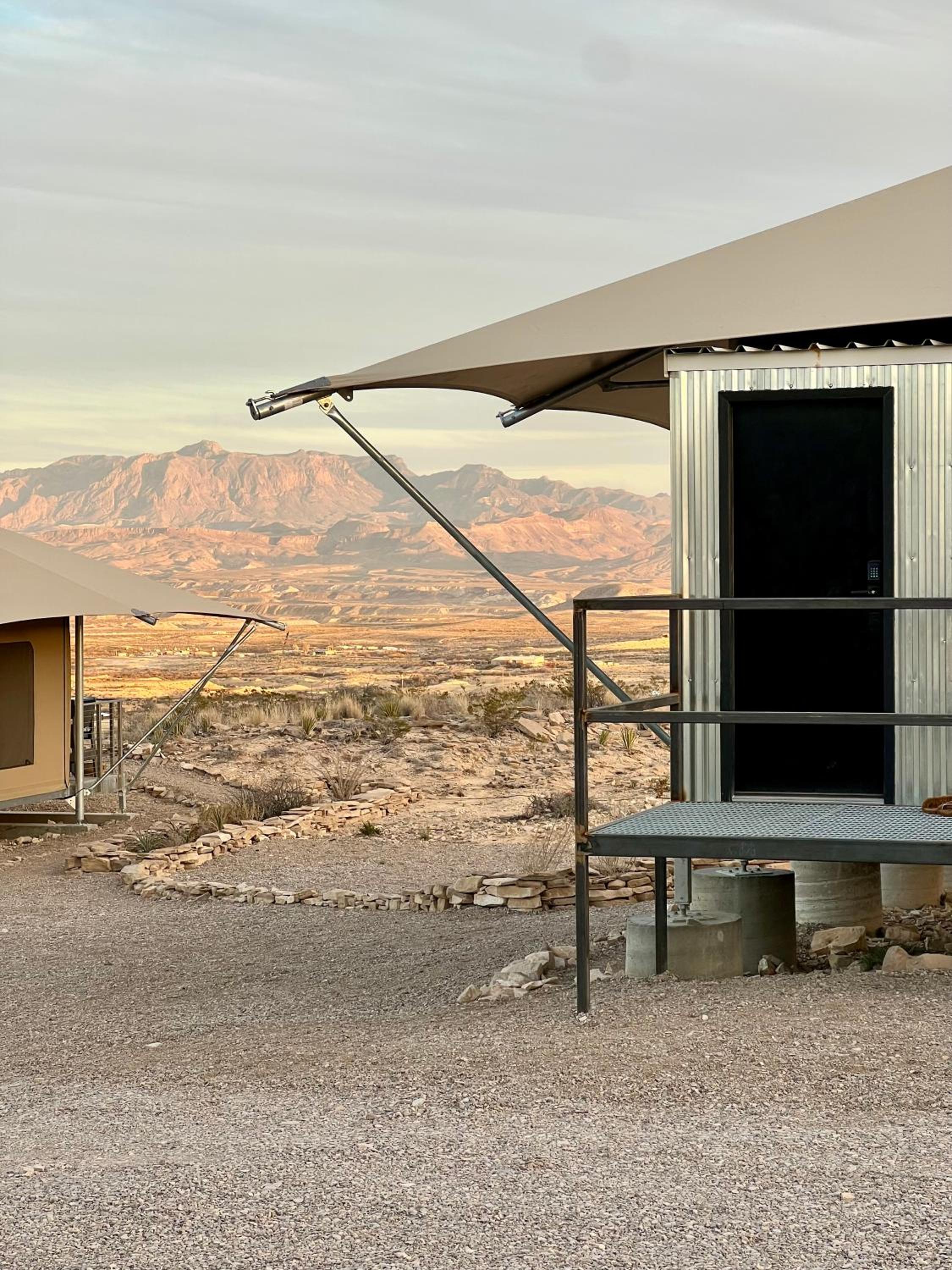 Camp Elena - Luxury Tents Minutes from Big Bend and Restaurants view 3