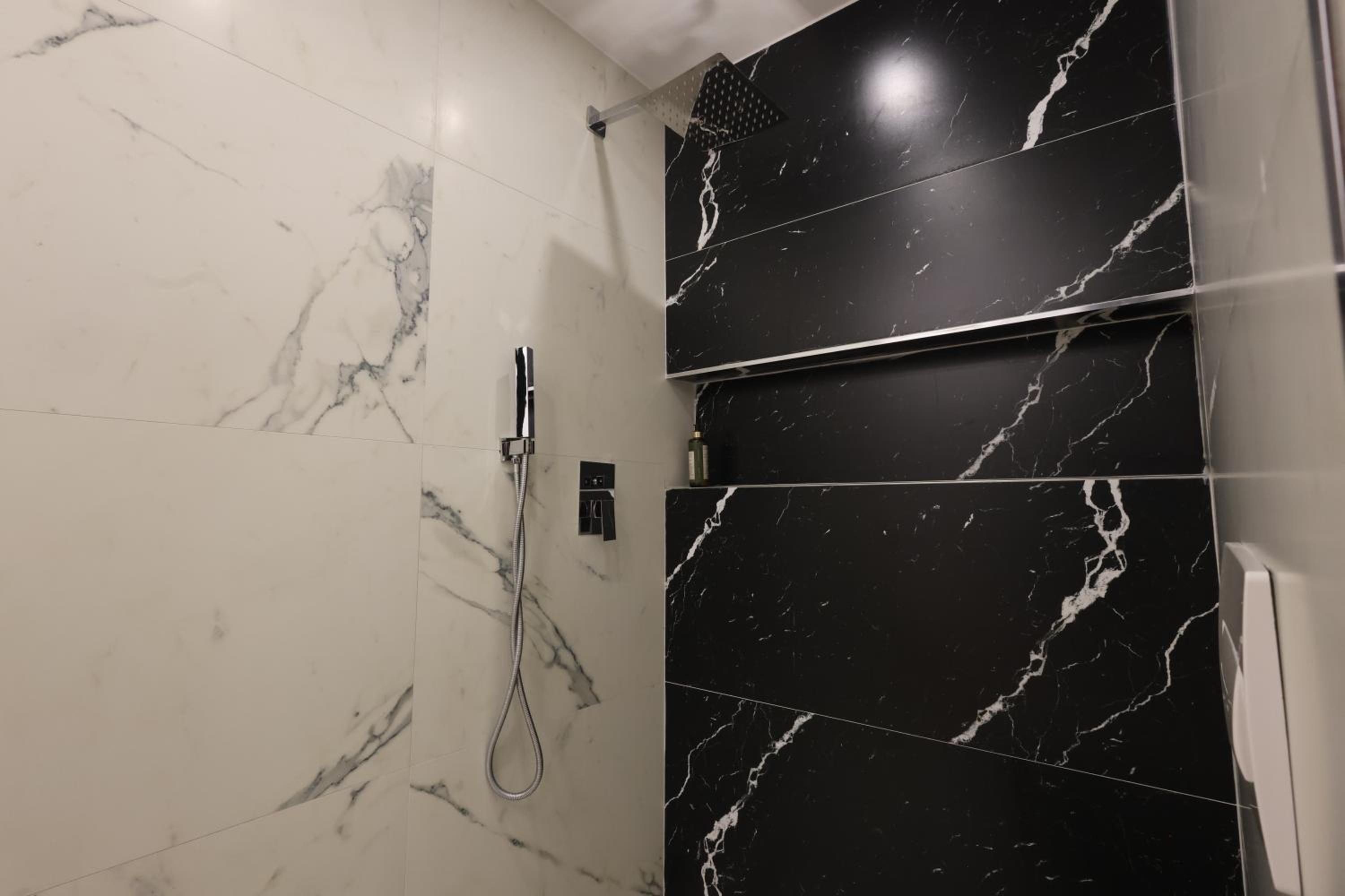 Come&Recome Tirana Apartments