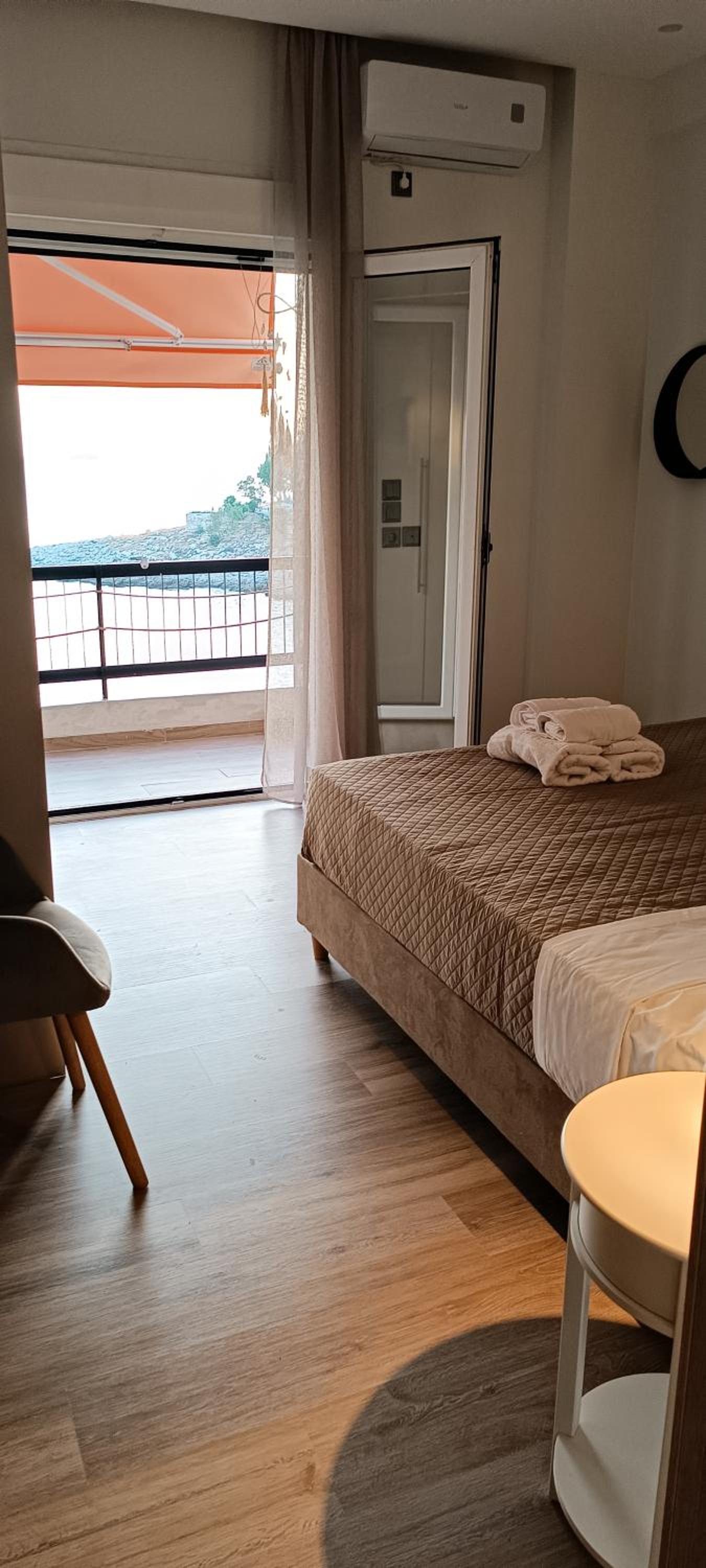 Sea Luxury Apartments