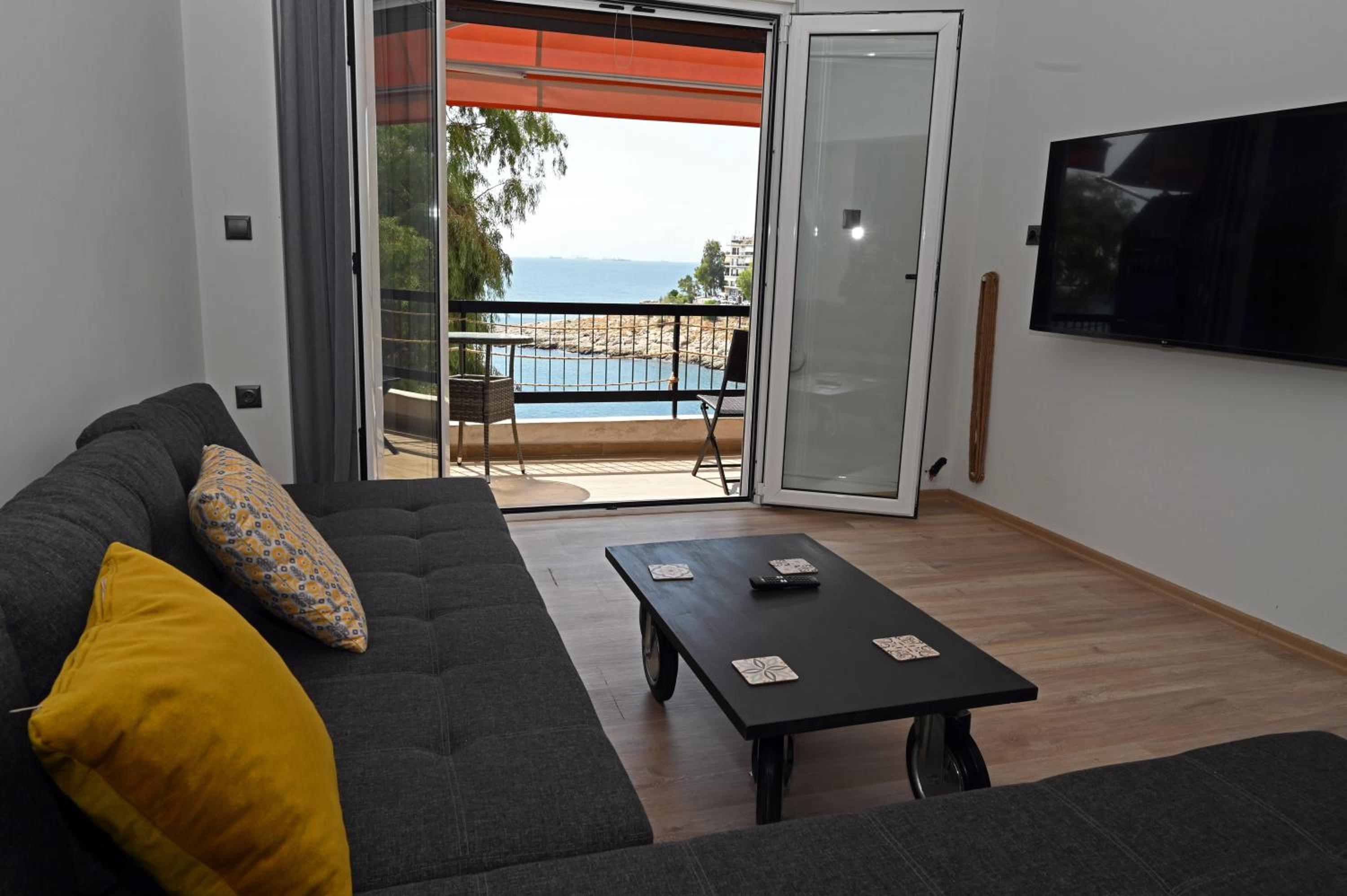 Sea Luxury Apartments