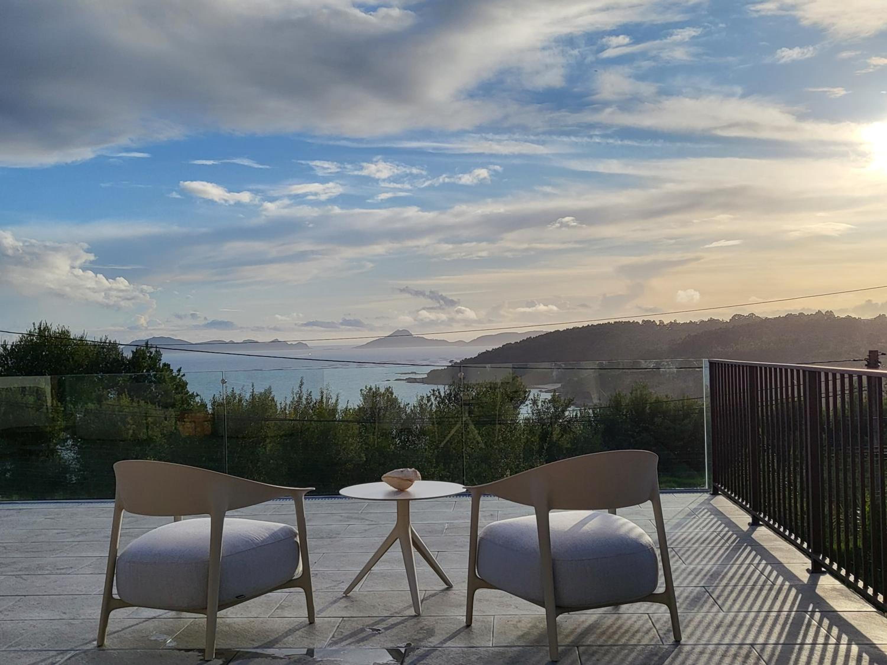 Limens Luxury Home photo 5