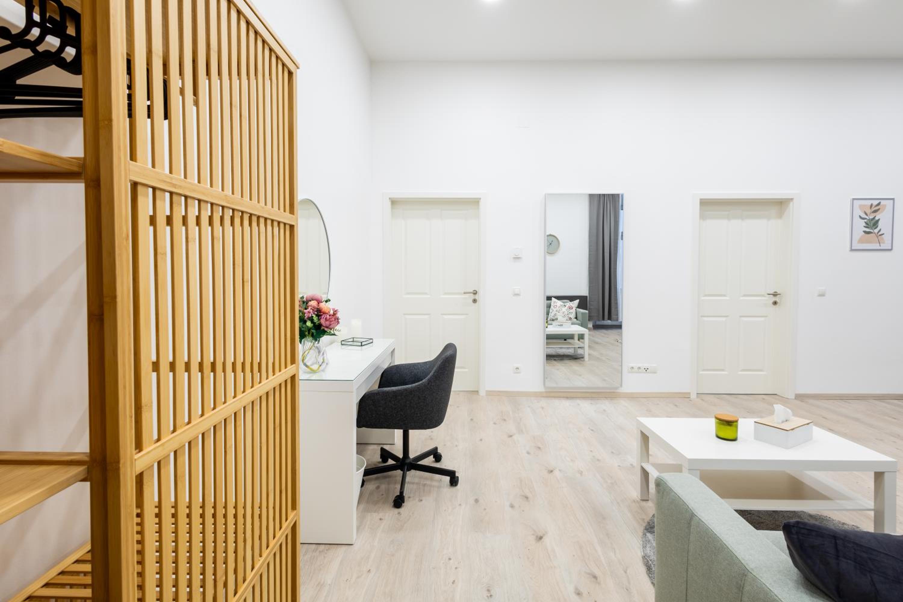 Family Deluxe a stone throw from the city centre and danube