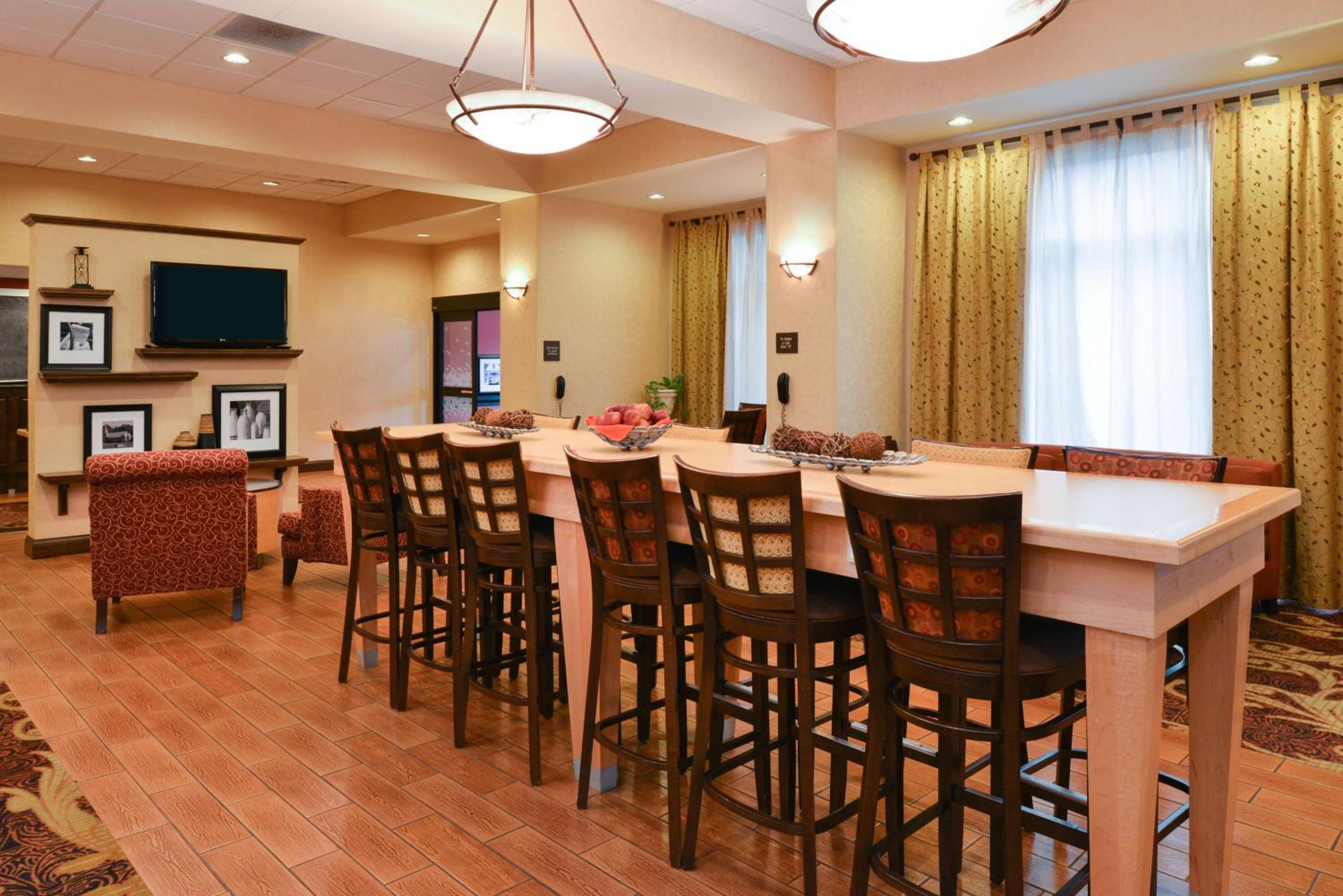 Miscellaneous Market Vacations - Hampton Inn Williamsburg - Property Image 5