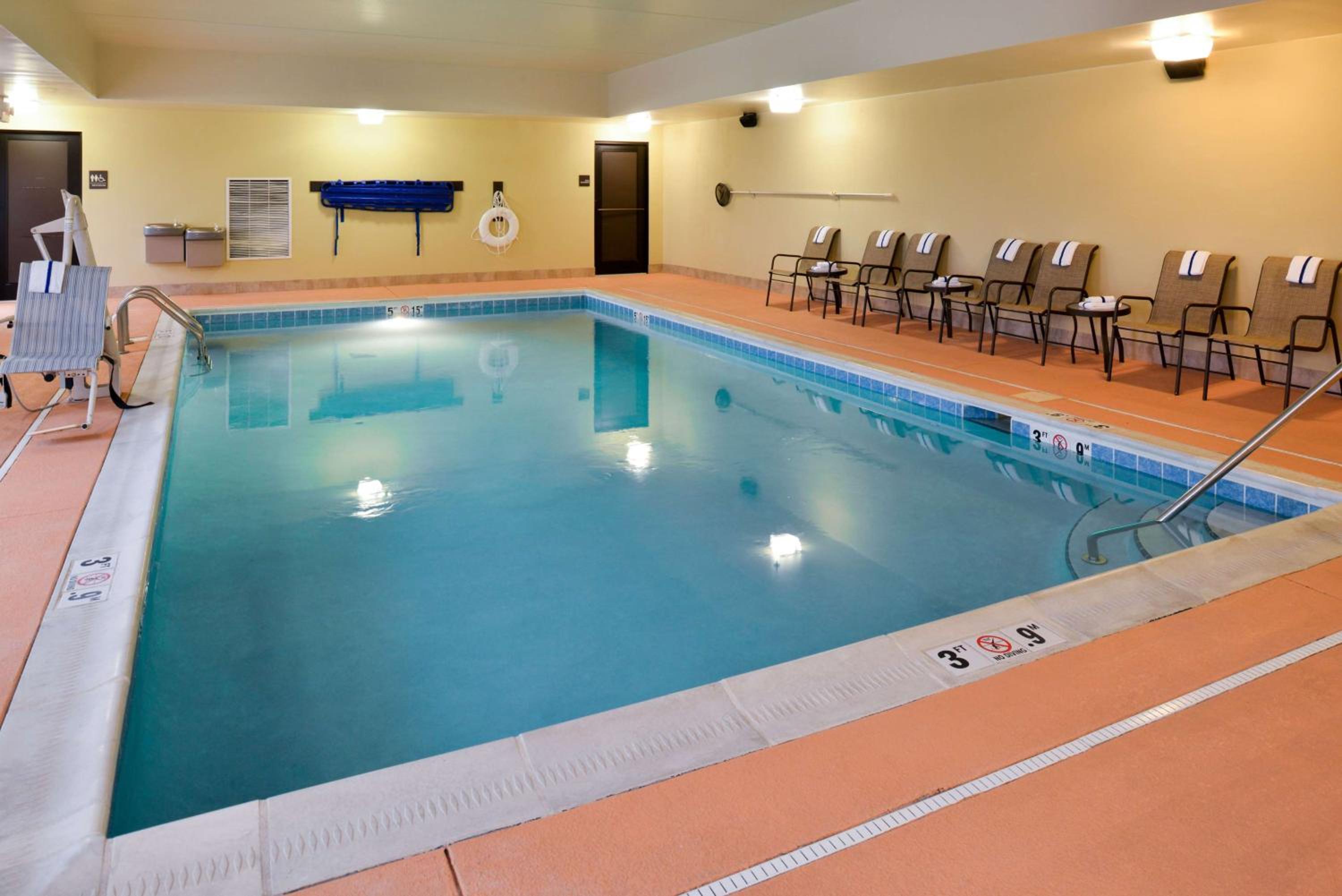 Hampton Inn Williamsburg - Property Image 4