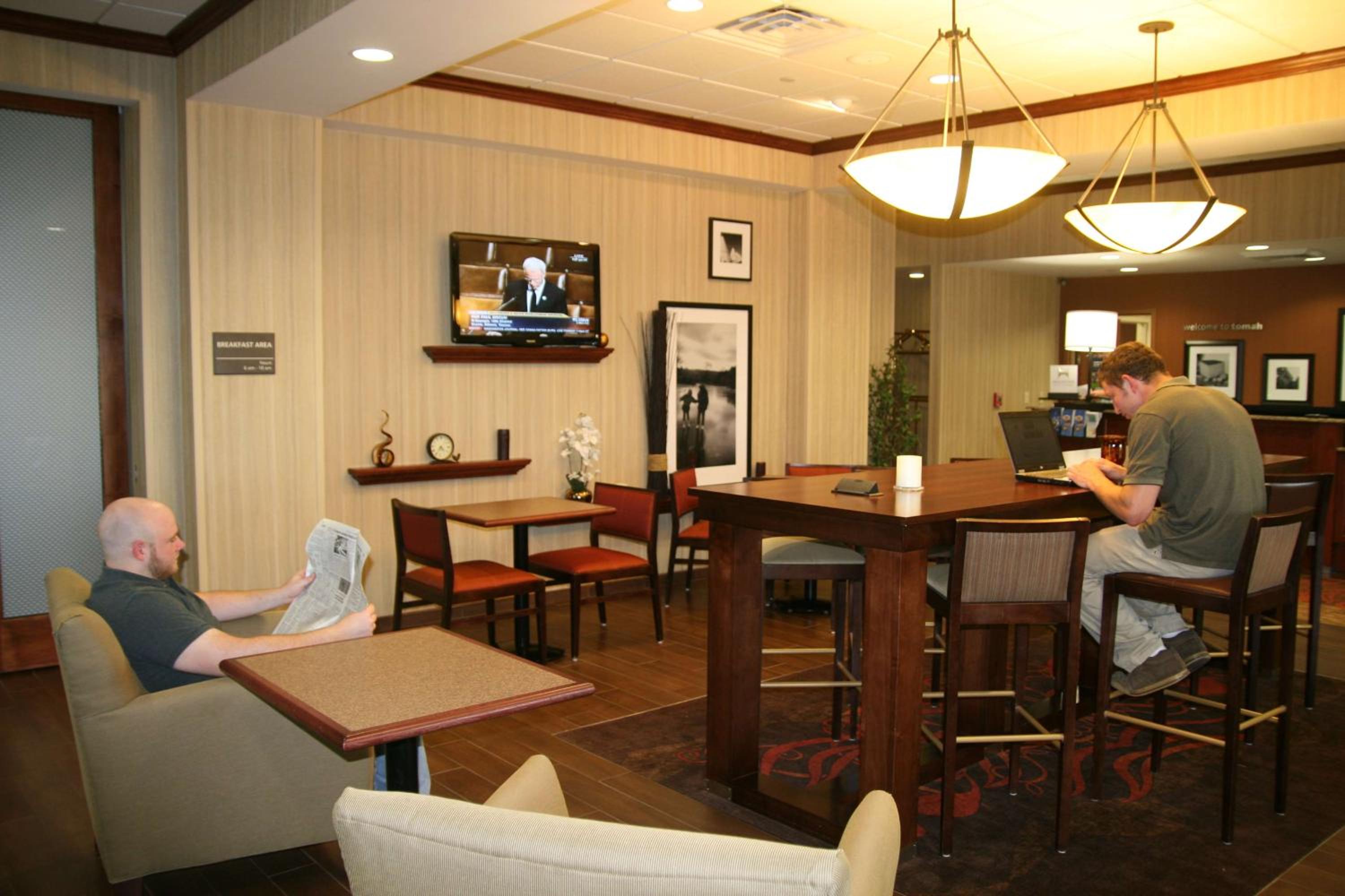 Tomah Vacations - Hampton Inn Tomah - Property Image 2