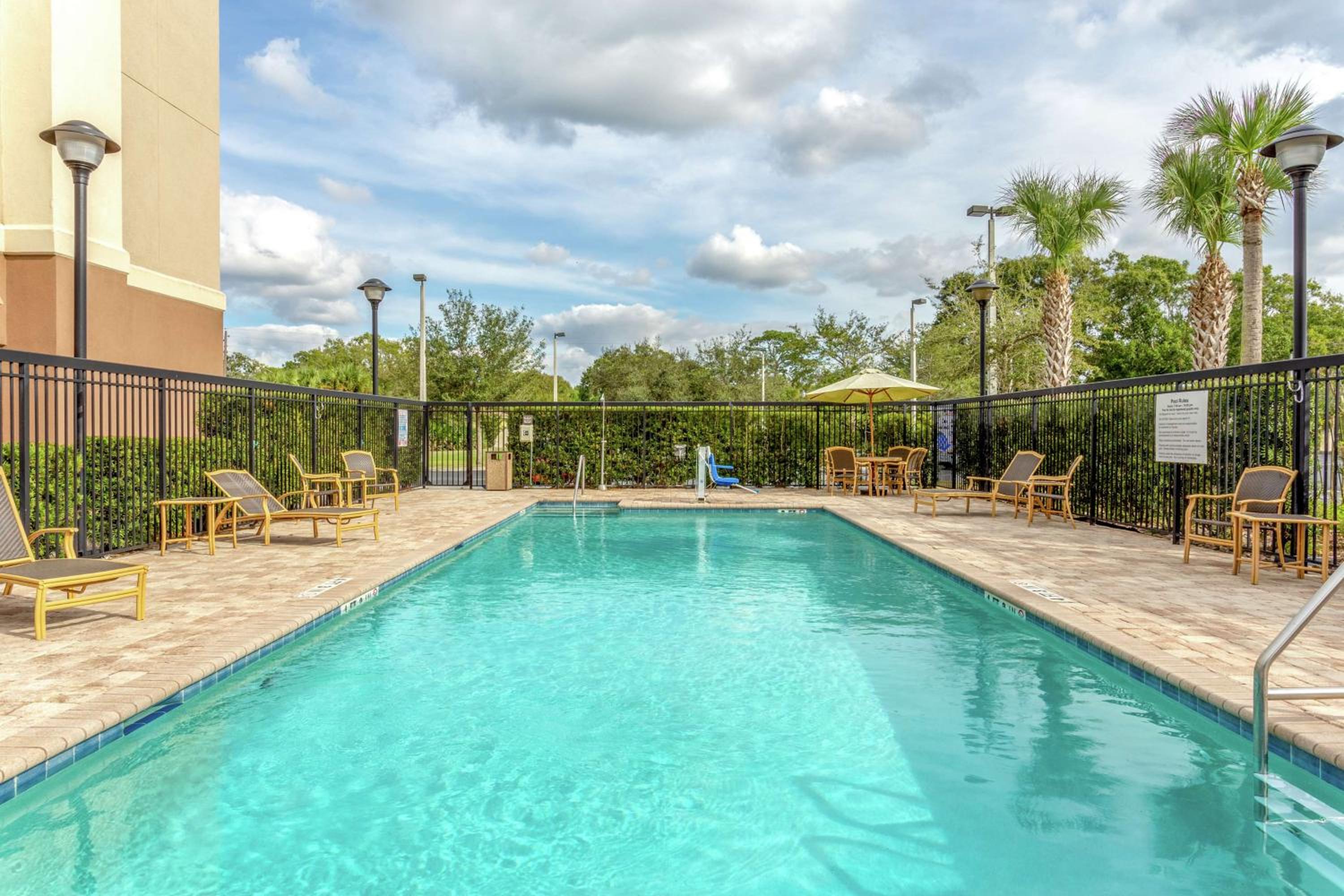 Okeechobee Vacations - Hampton Inn Okeechobee - Lake Okeechobee - Property Image 4