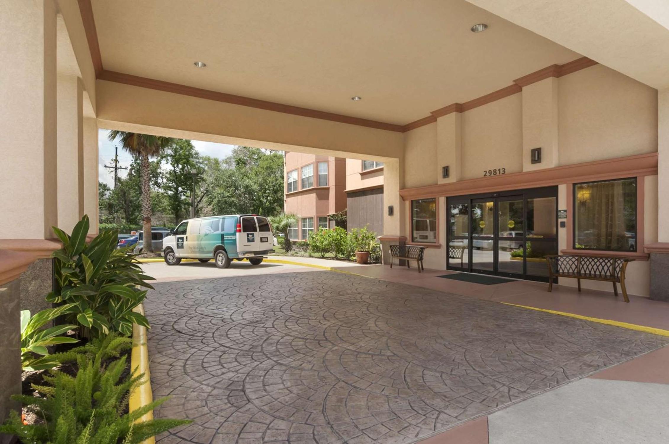 Homewood Suites by Hilton Houston-Woodlands-Shenandoah view 3