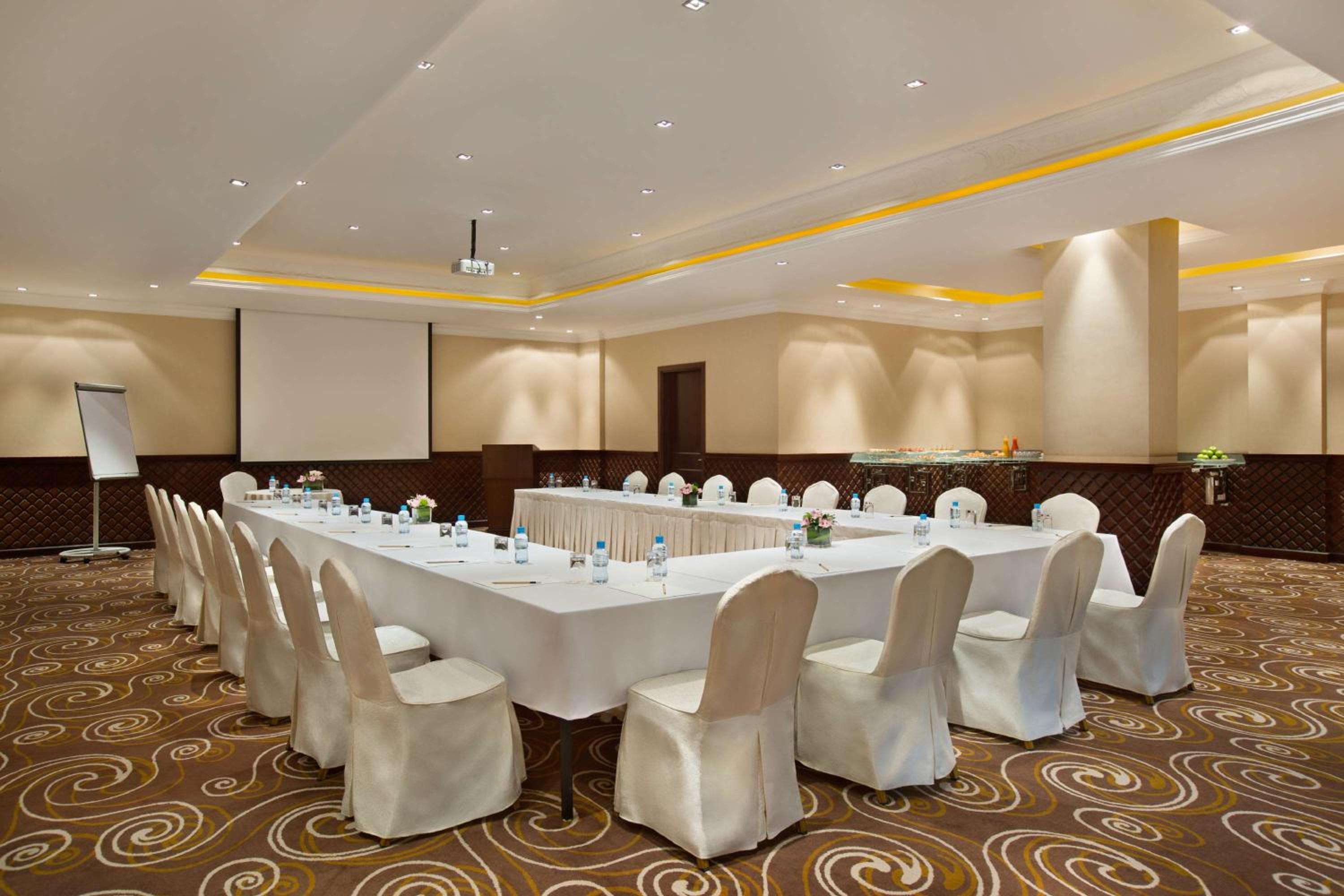 DoubleTree by Hilton Dhahran