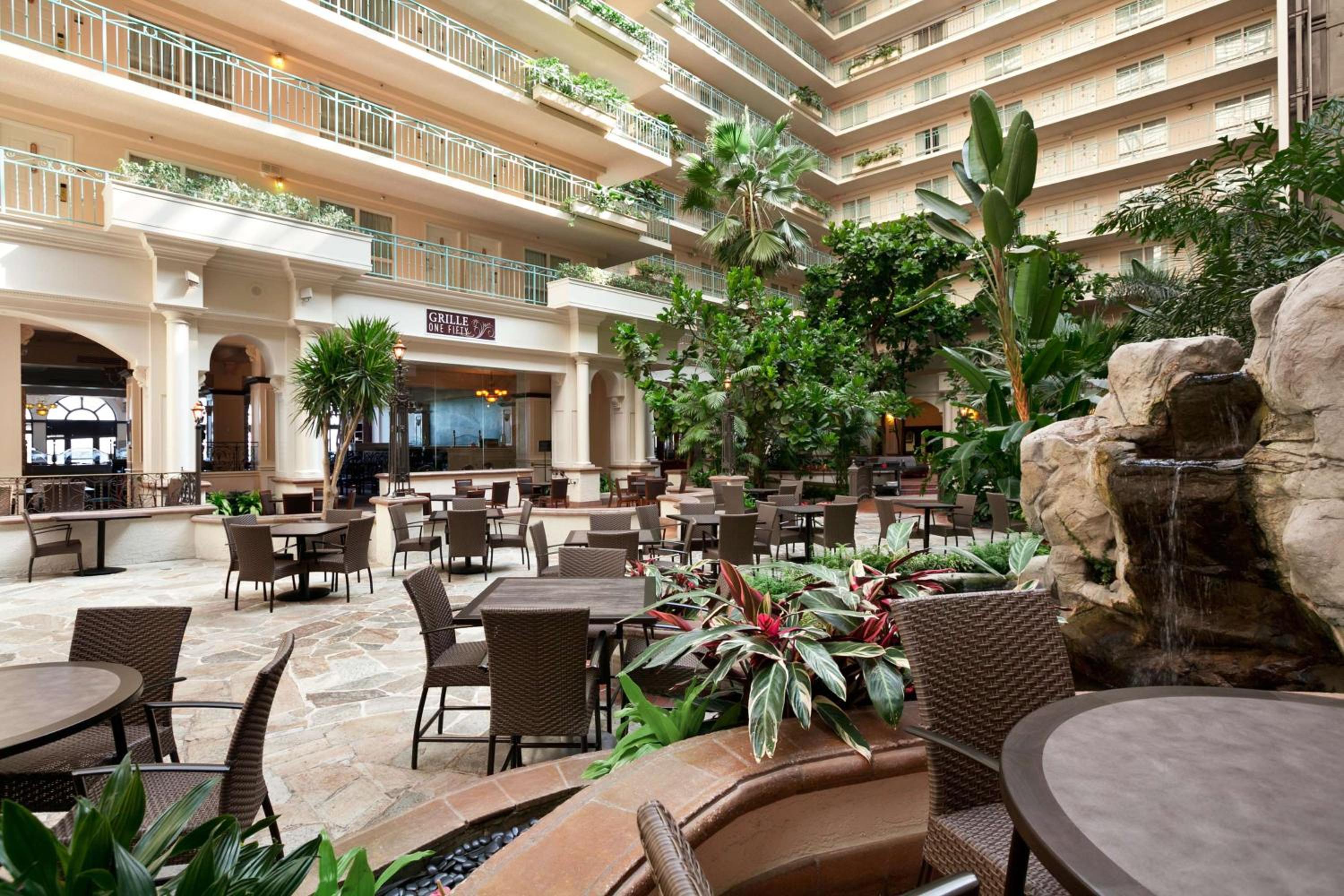 San Francisco Vacations - Embassy Suites San Francisco Airport - Waterfront - Property Image 5