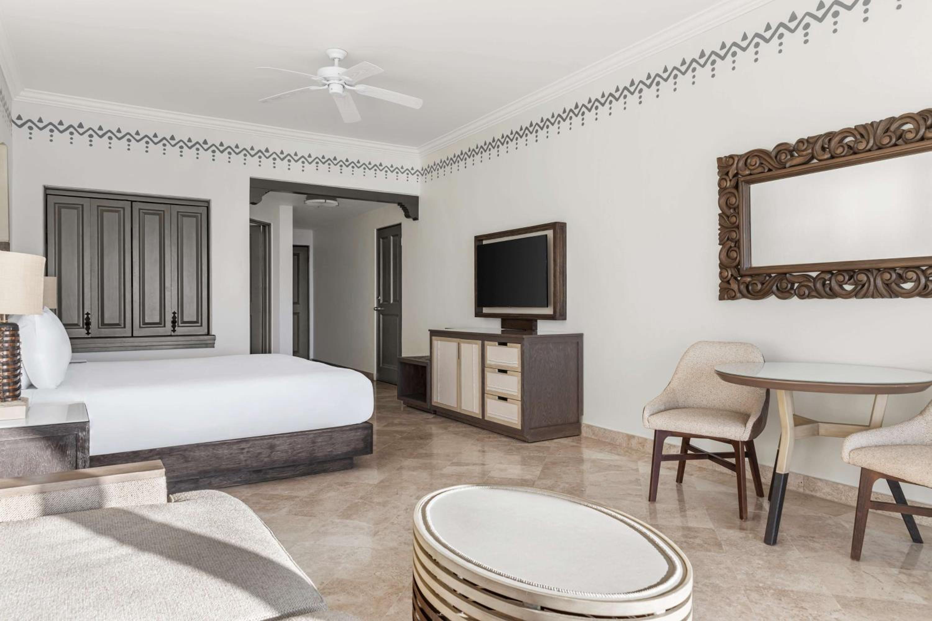 Los Cabos Vacations - Hilton Los Cabos - Property Image 28