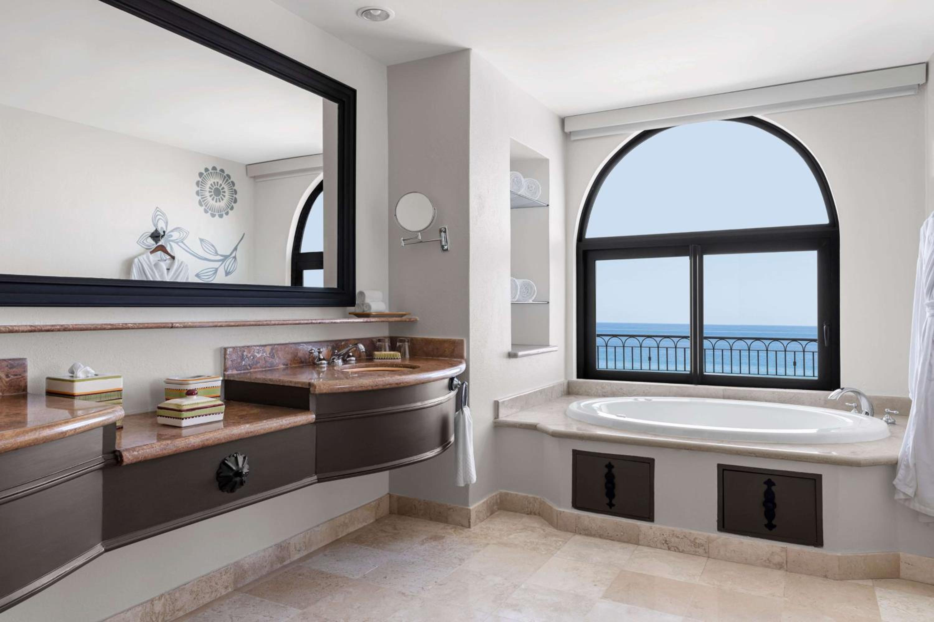 Los Cabos Vacations - Hilton Los Cabos - Property Image 52