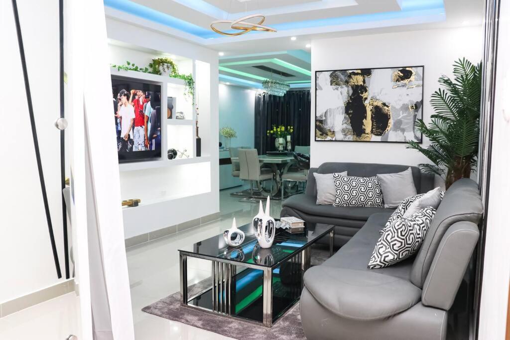 Hotel Insta-worthy luxurious 3-BR Apt W/ Gazebo - Image 1